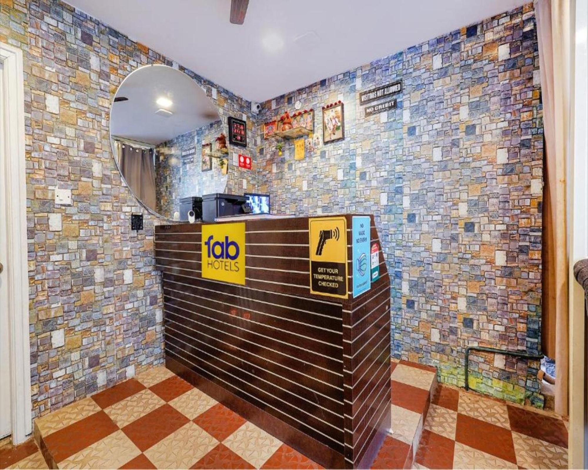 Fabexpress Kings I Hotel 3*