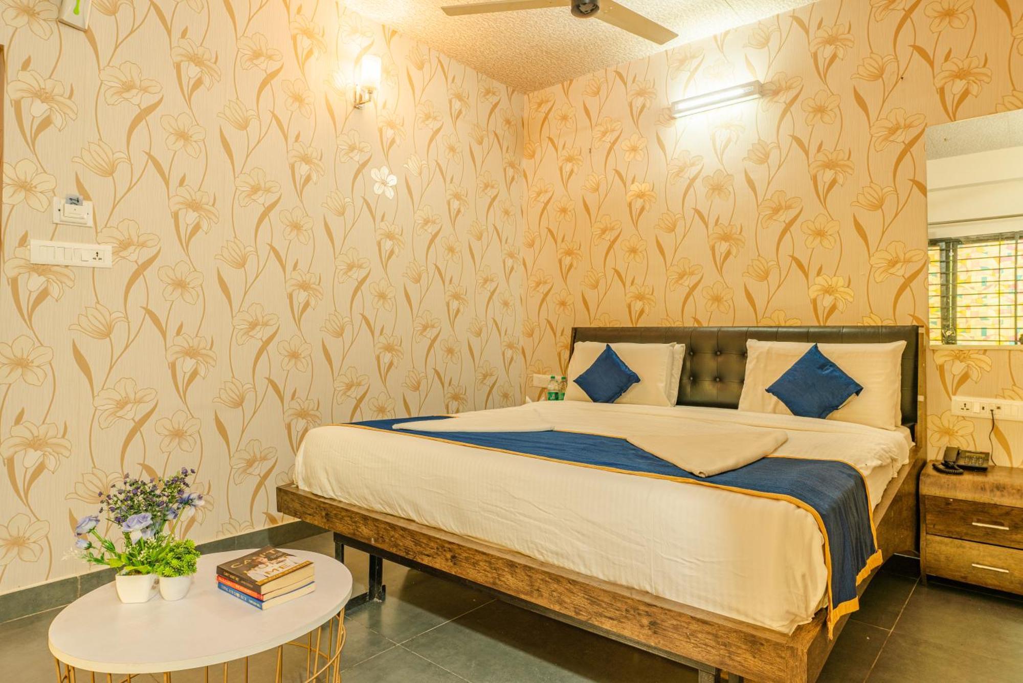 Seasons - Jp Nagar 3*