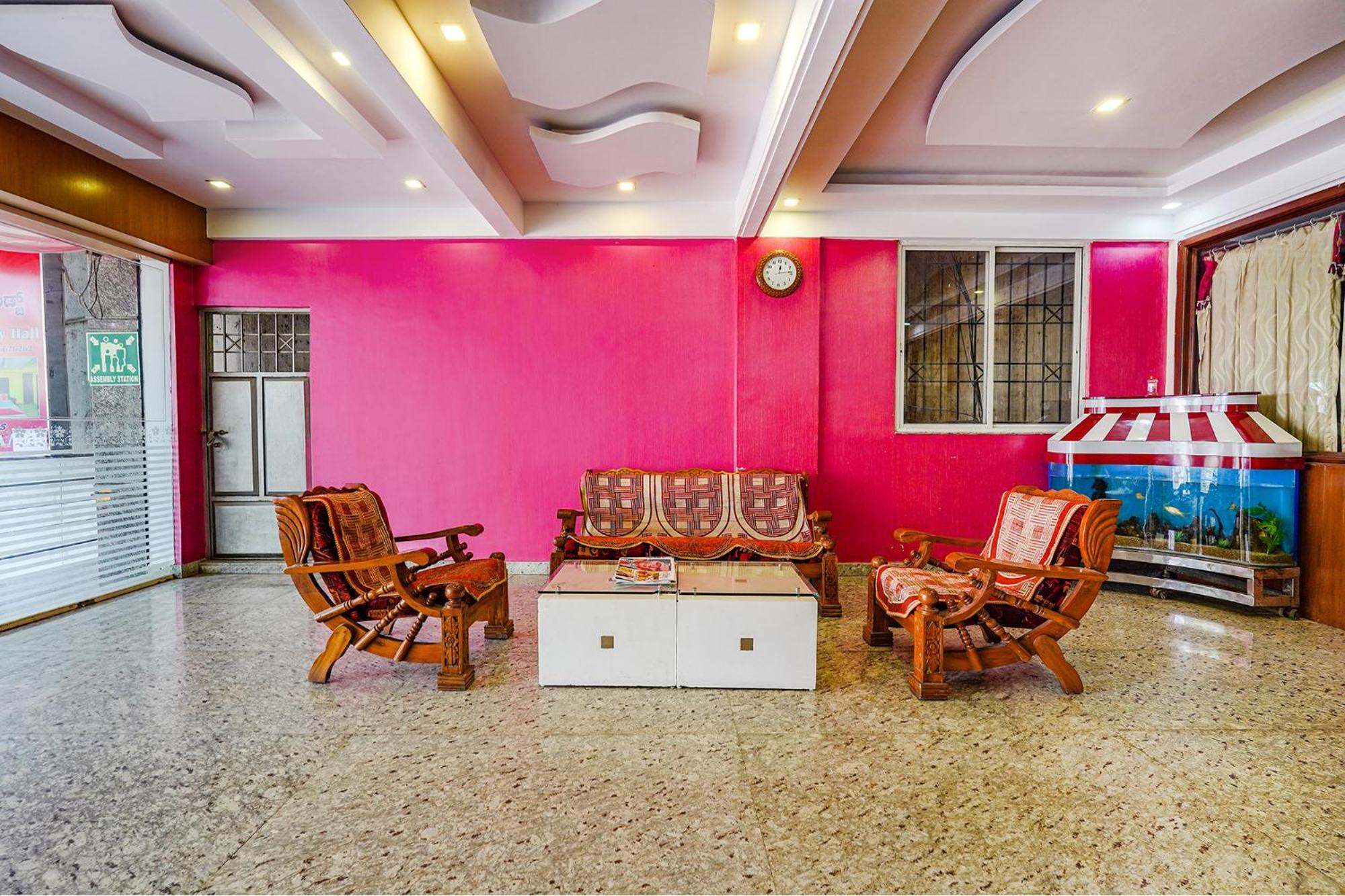 Fabhotel Bns Hotel 3*