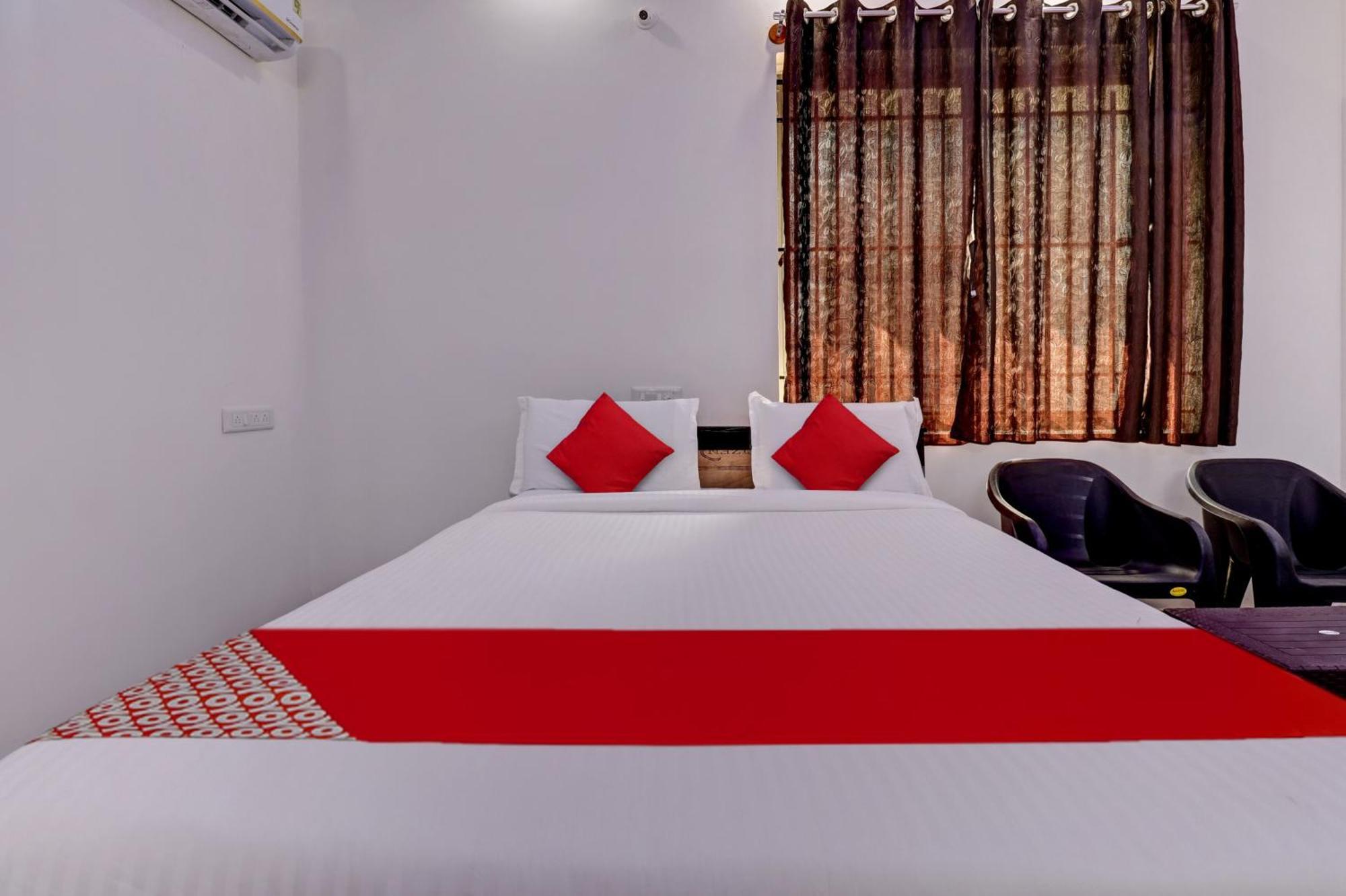 O Maruthi Paradise Hotel