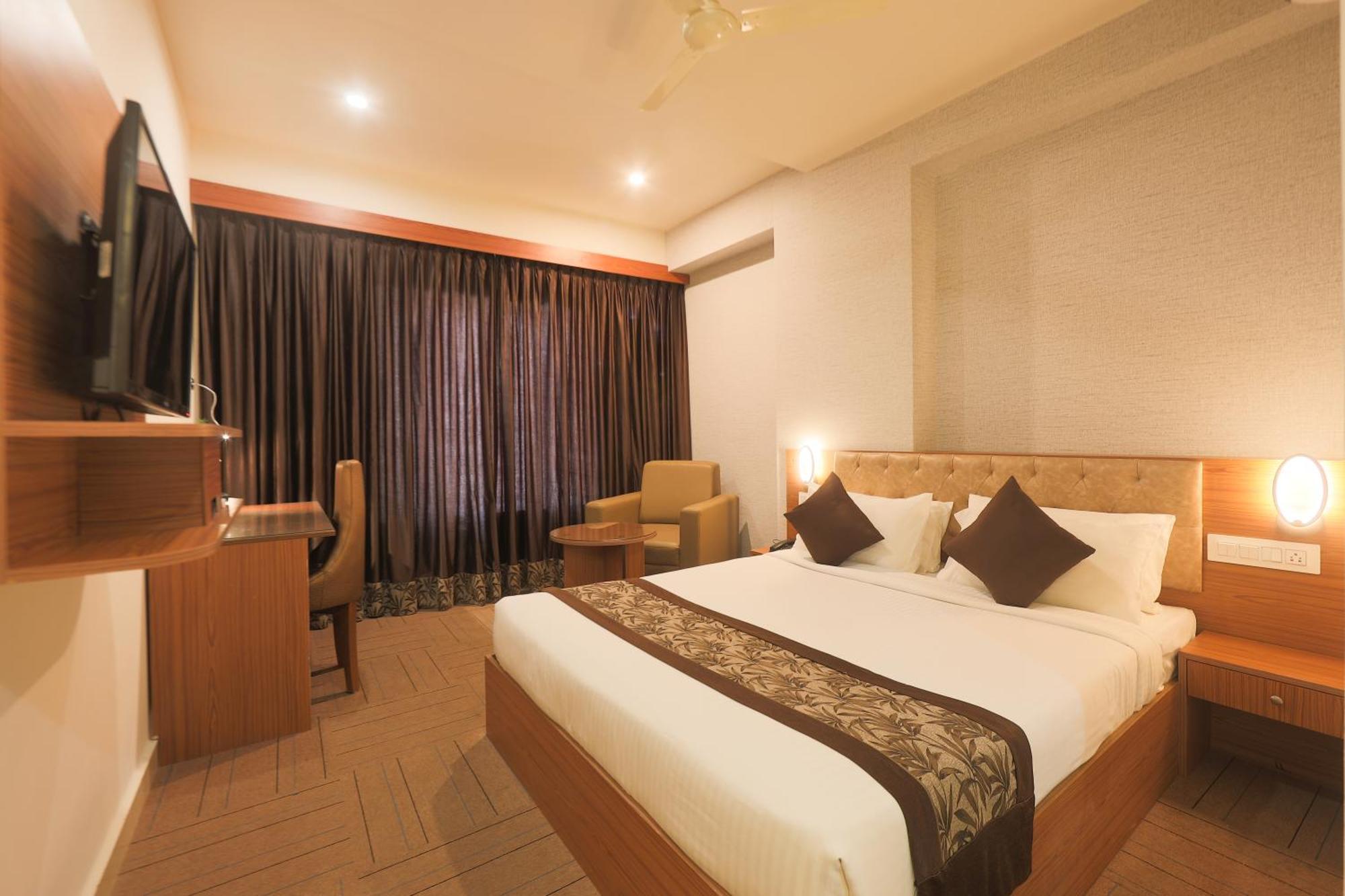Hotel Happy Whitefield