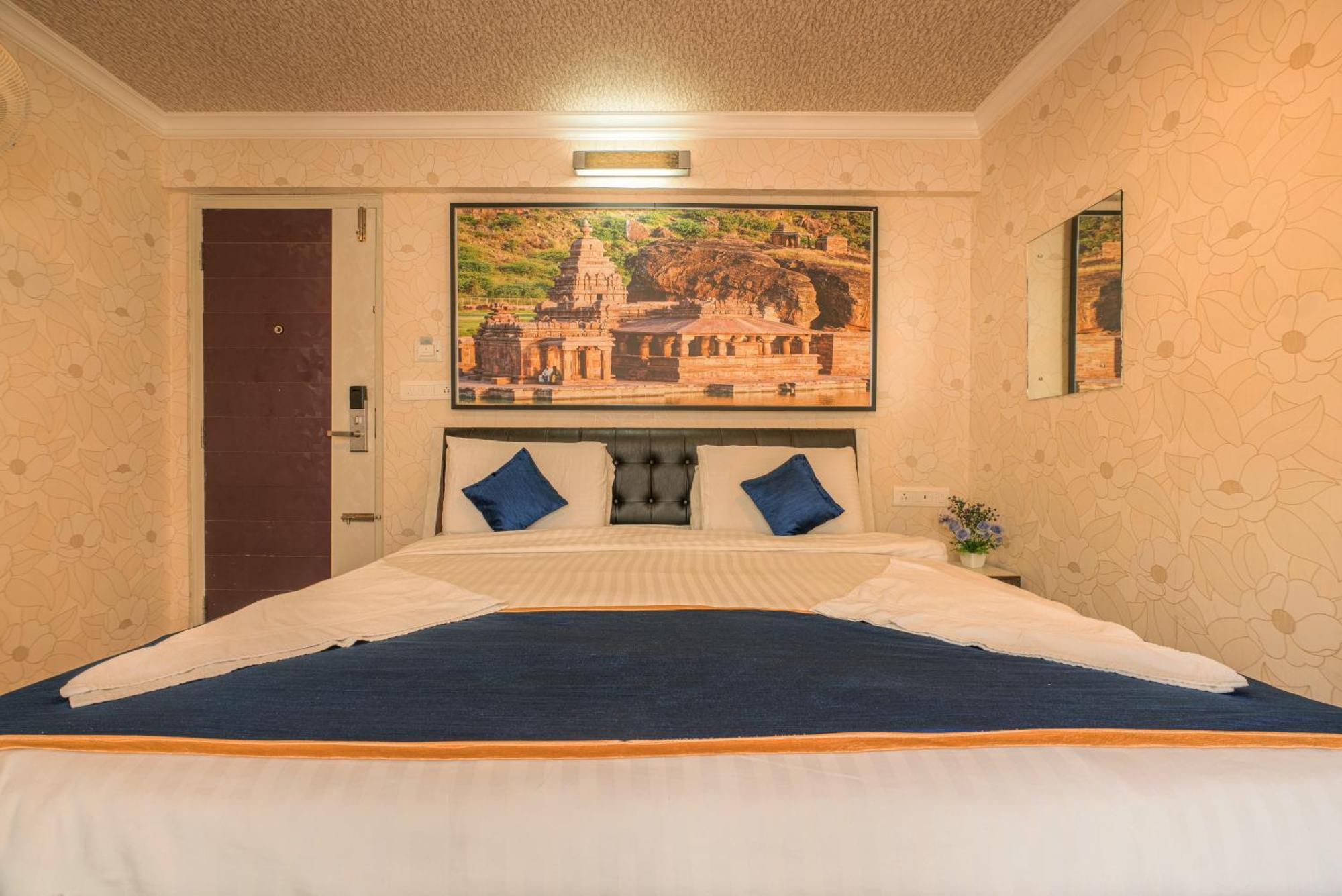 Seasons Jp Nagar Apartment