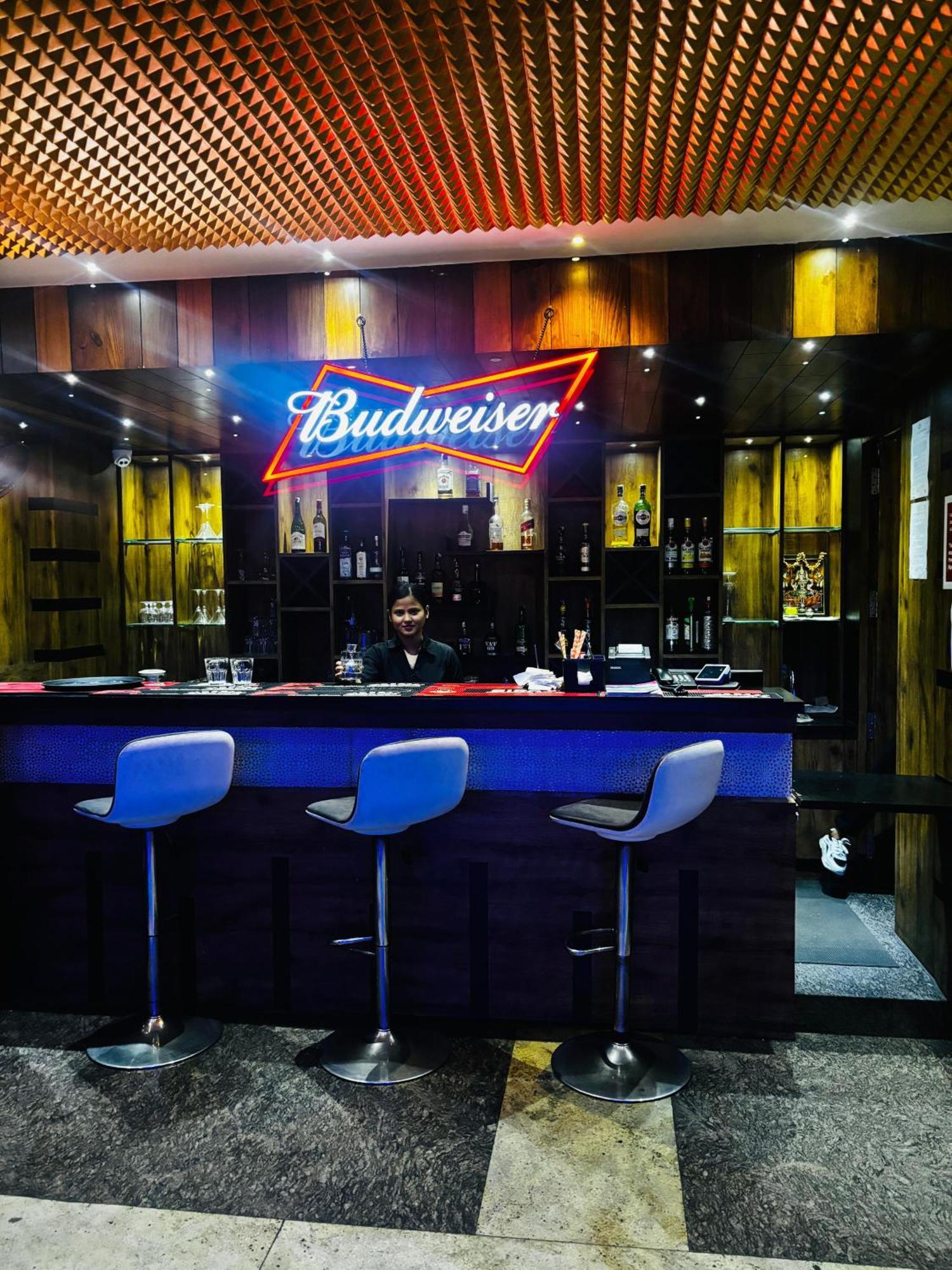 White Rock 3* Bangalore