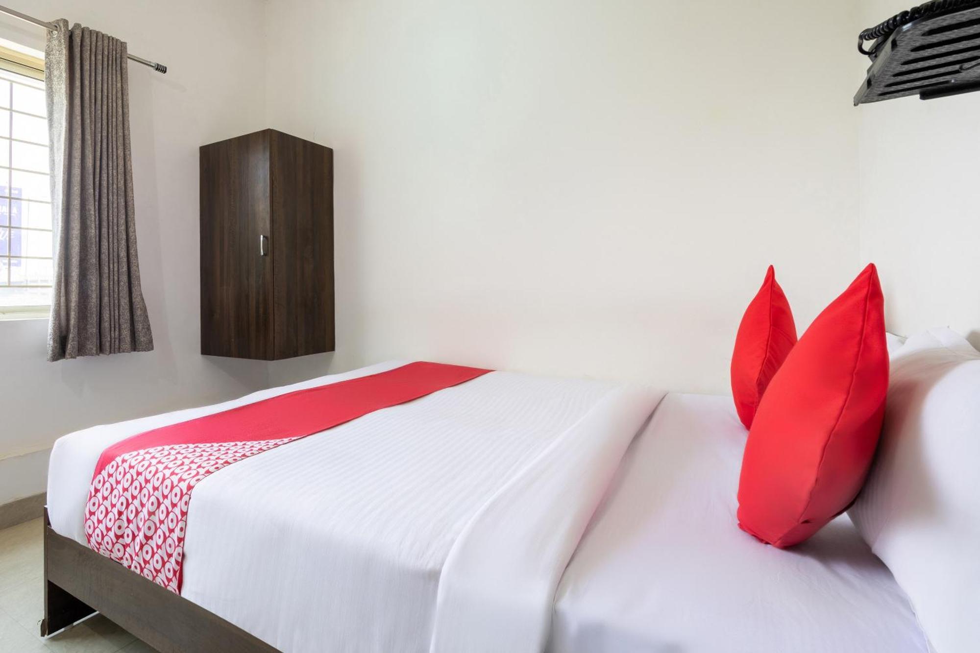 Hotel Oyo Splenor 3*