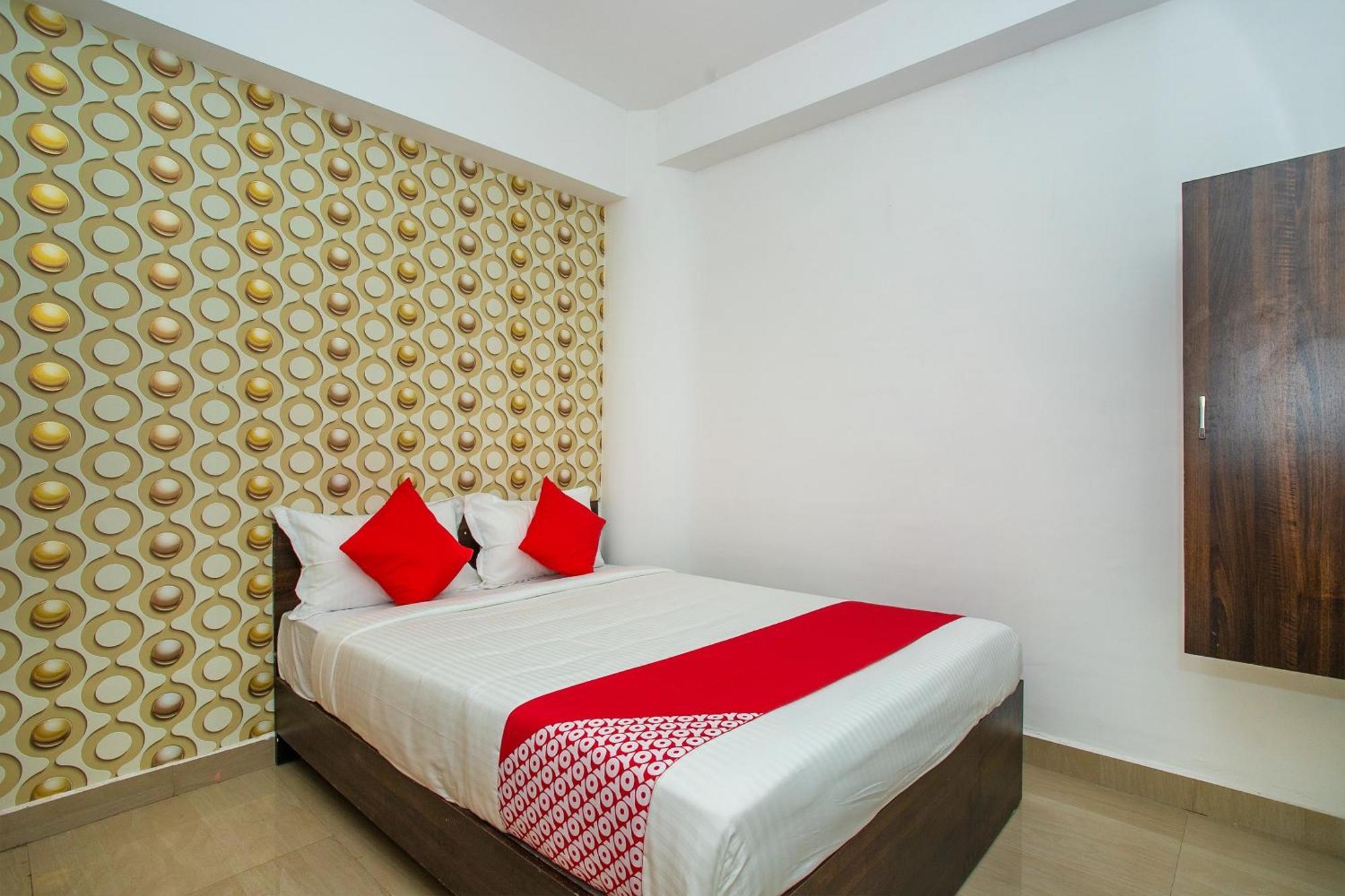 Oyo Splenor Hotel 3*