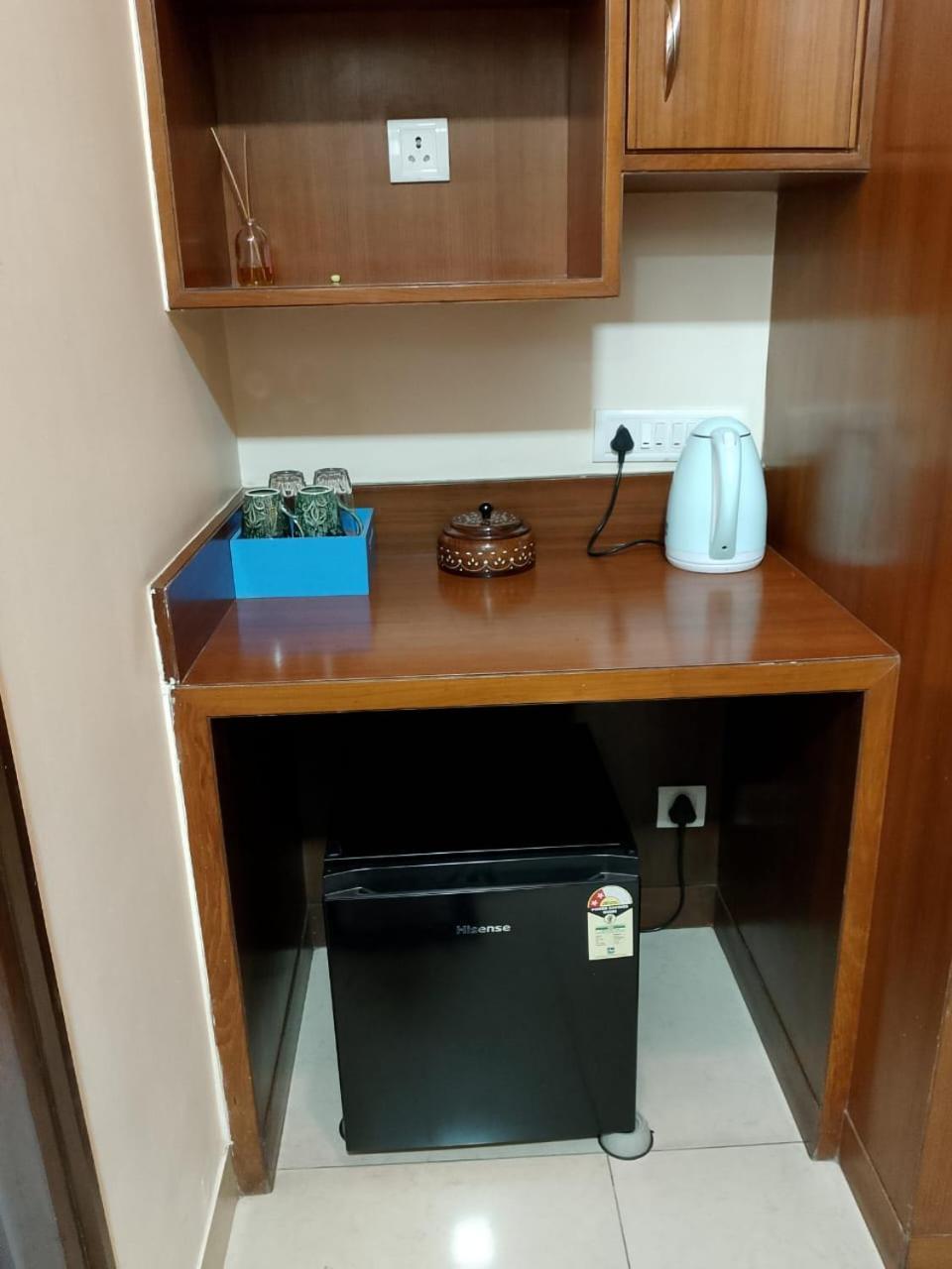 Hotel Cubbon - 10 Minute Walk To Mg Road, Mg Road Metro And Church Street Bangalore
