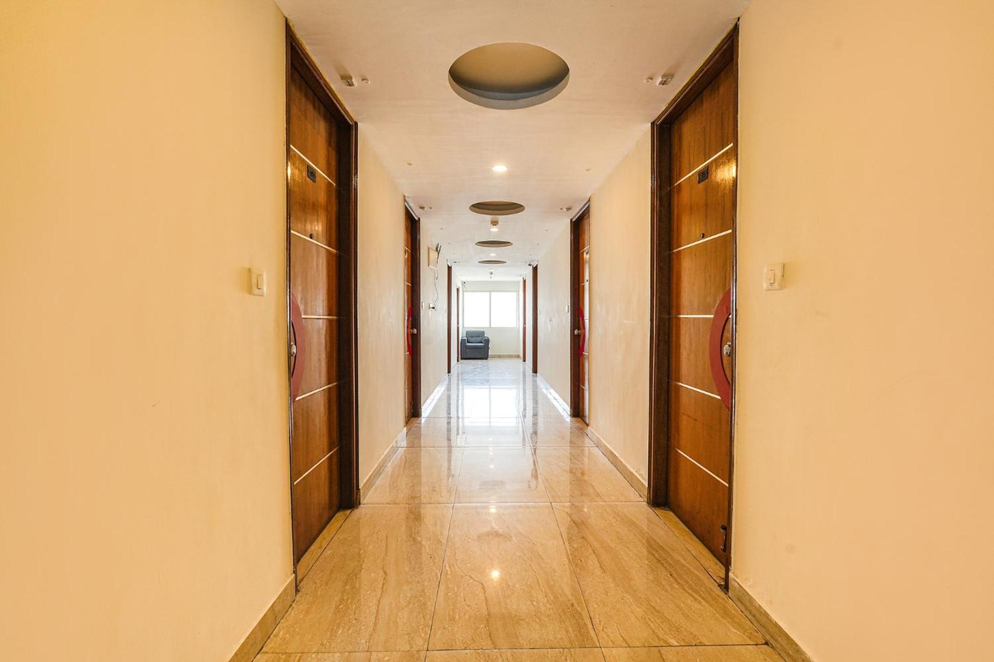 Hotel Fabexpress 24 - Nr Sagar Hospital 3*