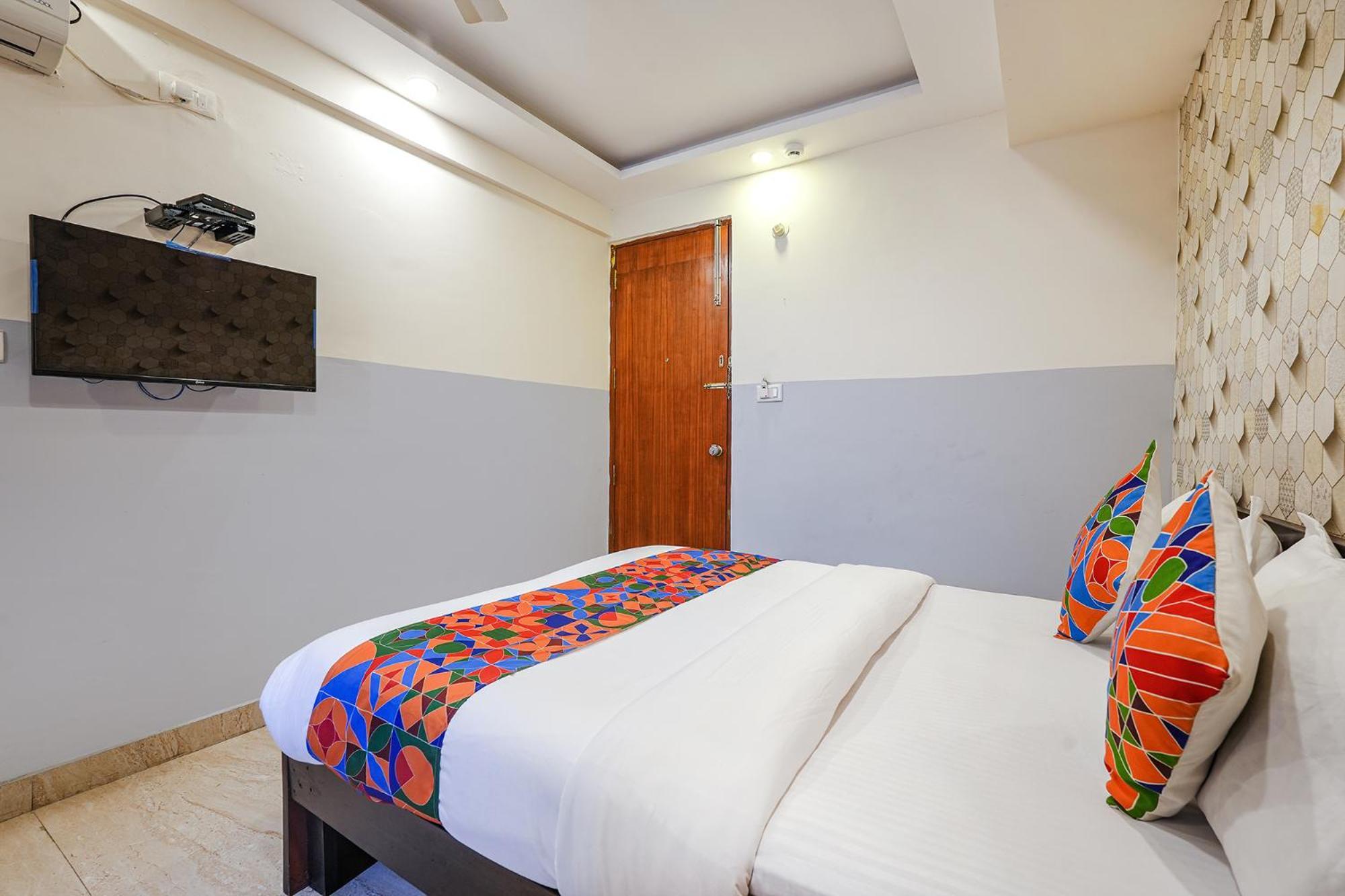 Hotel Fabexpress 24 - Nr Sagar Hospital