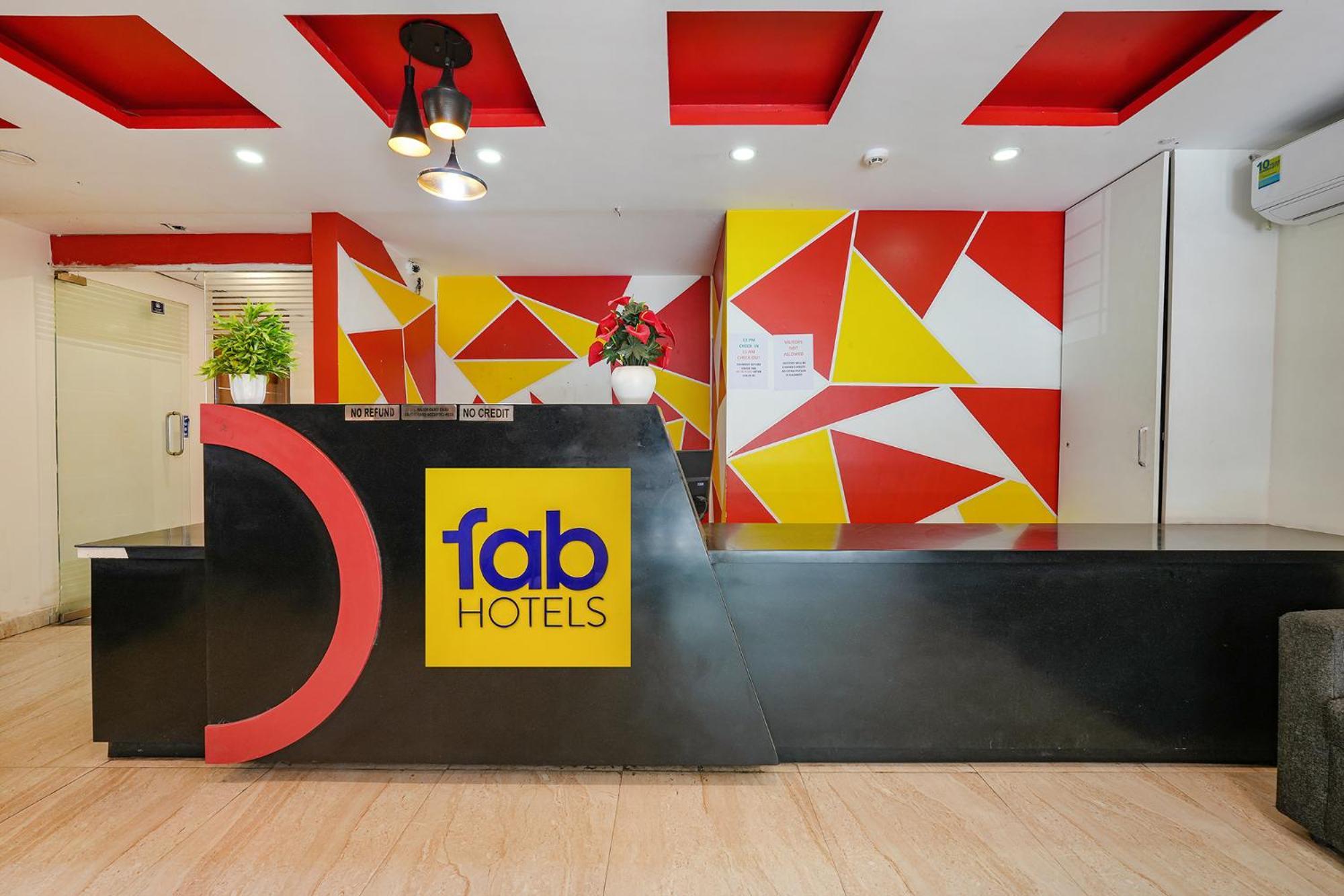 Hotel Fabexpress 24 - Nr Sagar Hospital 3*