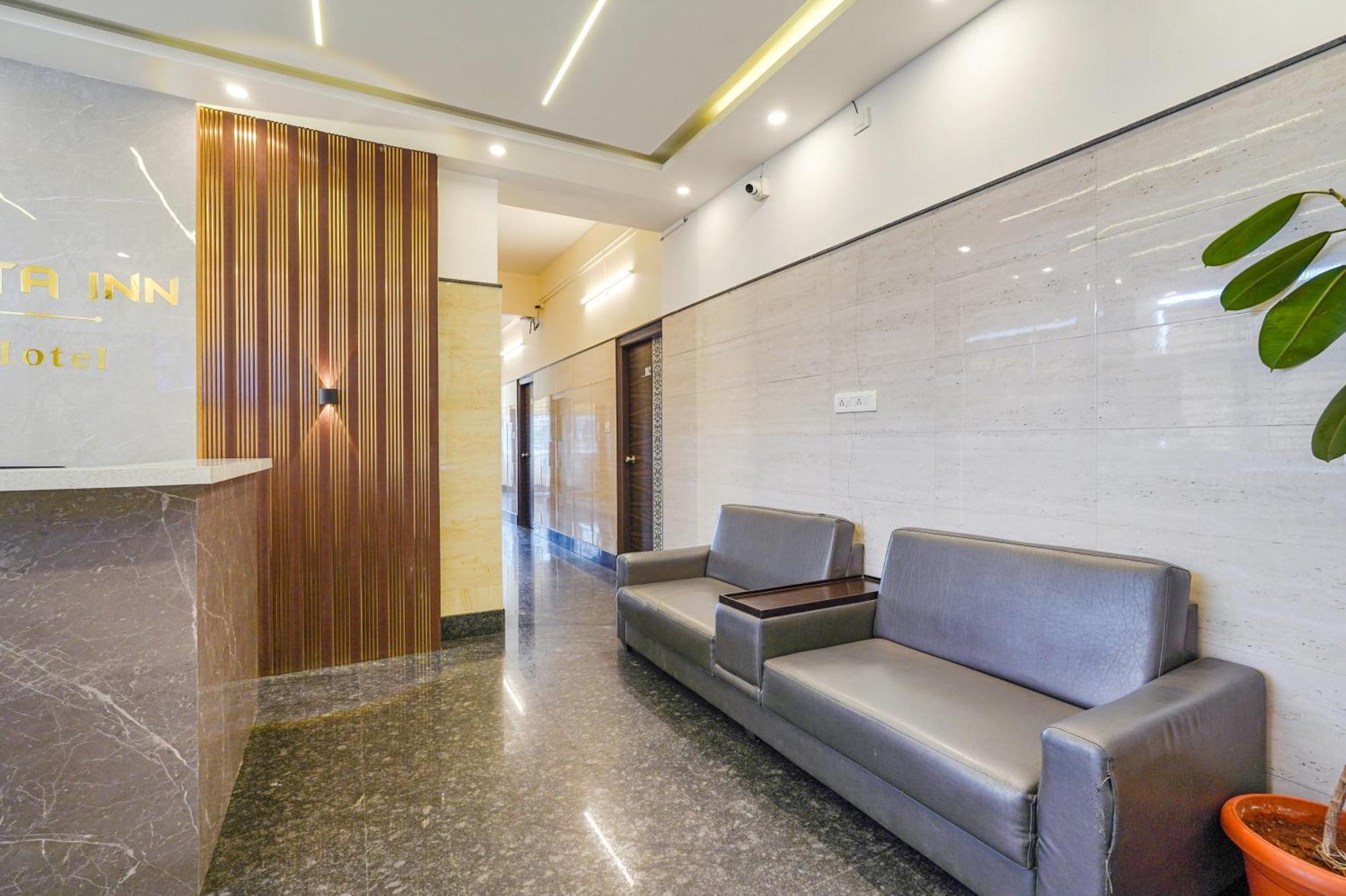 Hotel Fabhotel Grand Vista - Nr Bhartiya Mall - Mall Of Bangalore