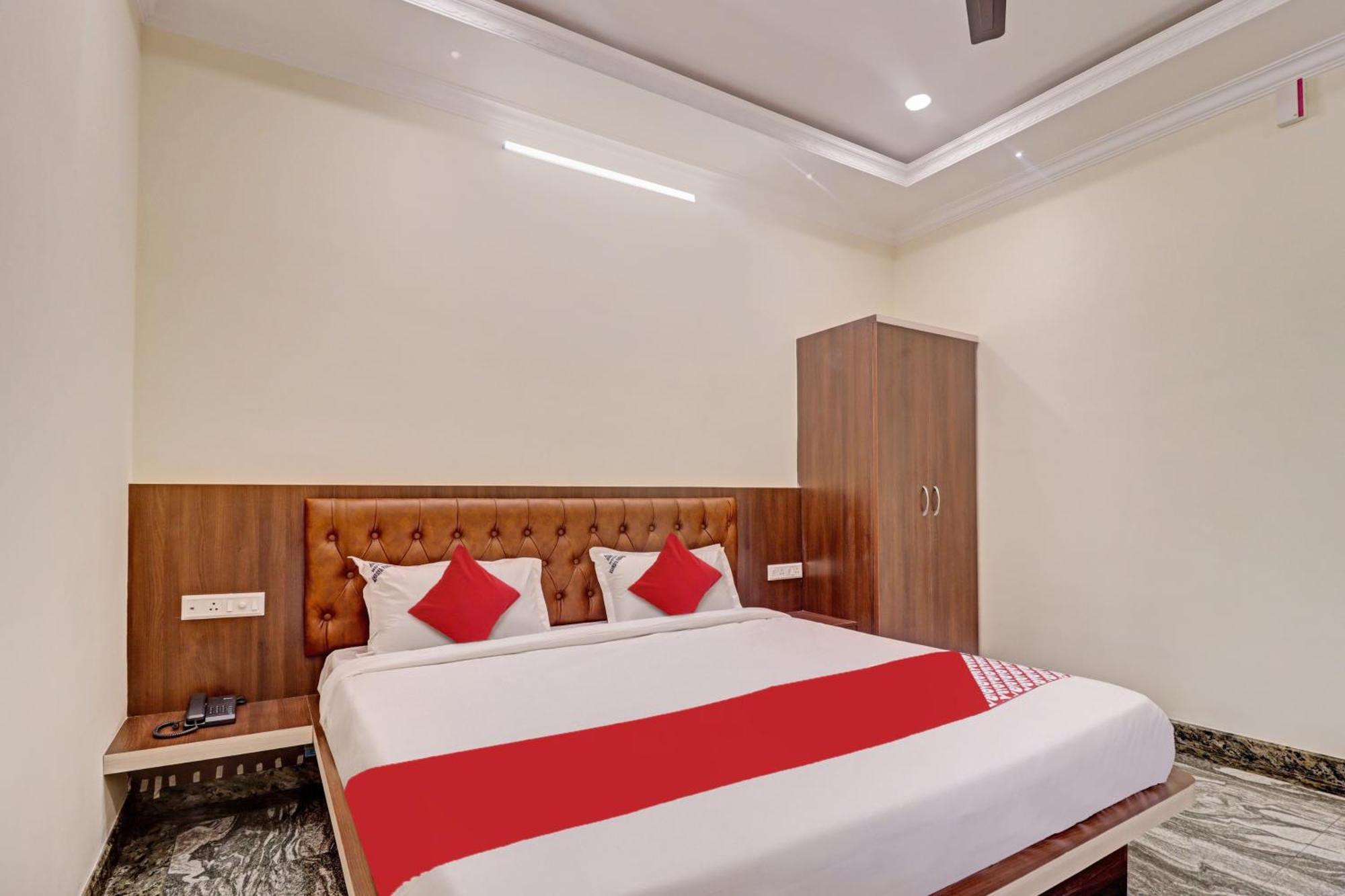 Hotel Collection O Ashraya Paradise Bangalore