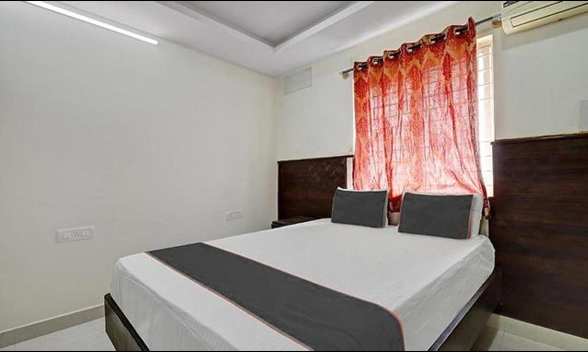 Hotel Fabhotel The Cute 3*
