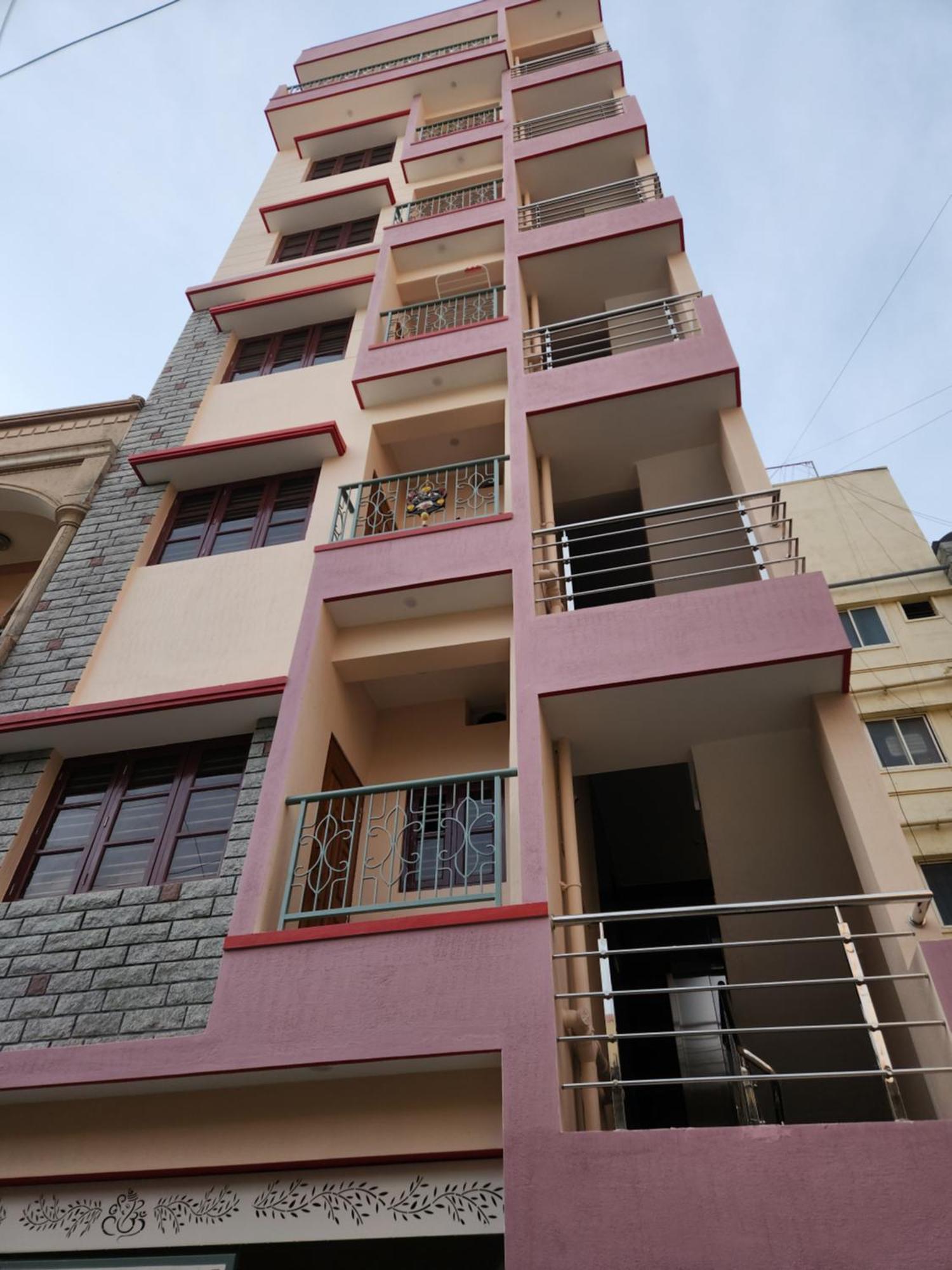 Apartment Servostay Newly Launched Fully Furnished 2 Bhk Flats, Sg Palya Near Forum Nexus Koramangala Mall, Behind Christ College *