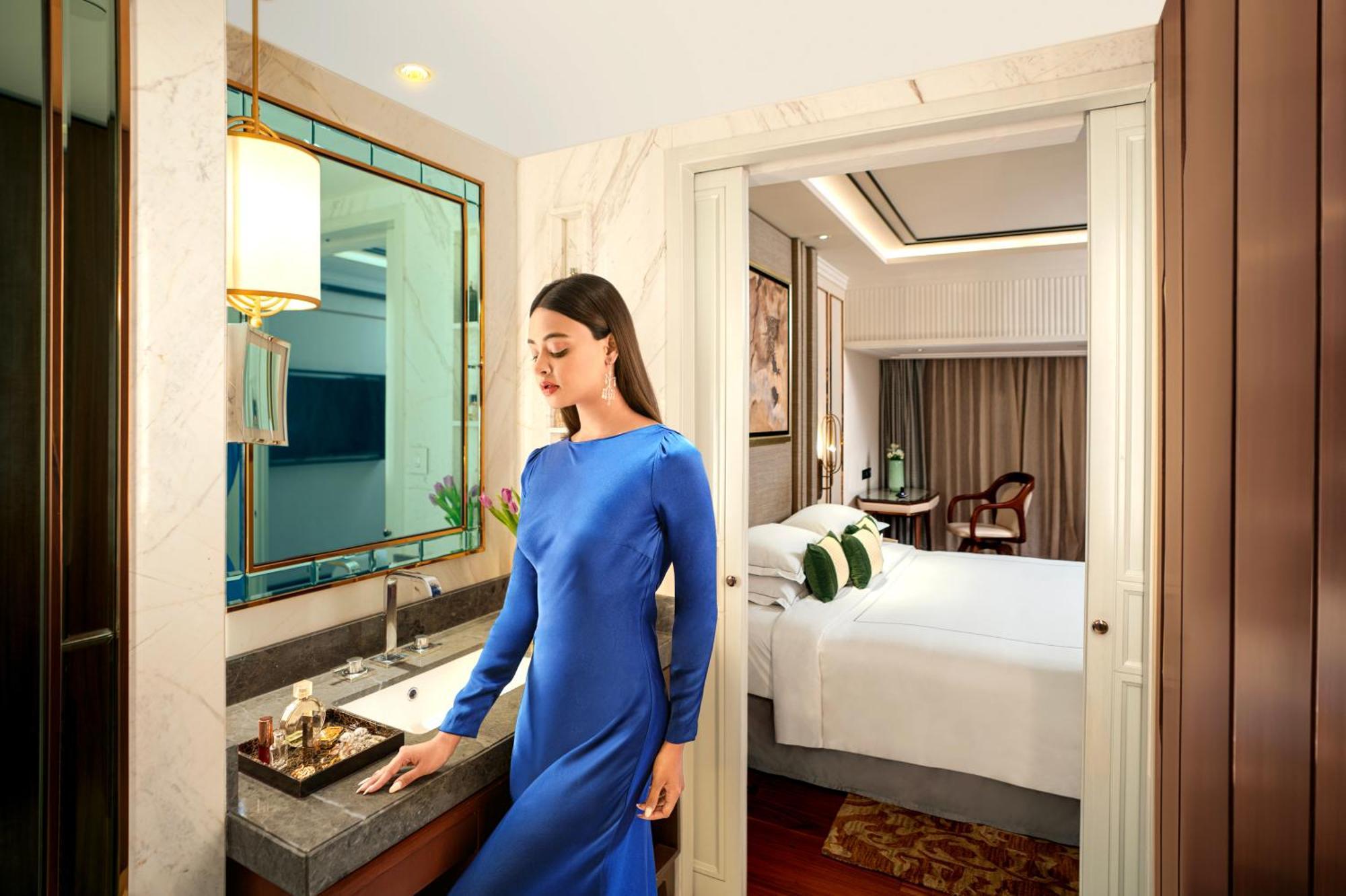 Taj Mg Road 5*
