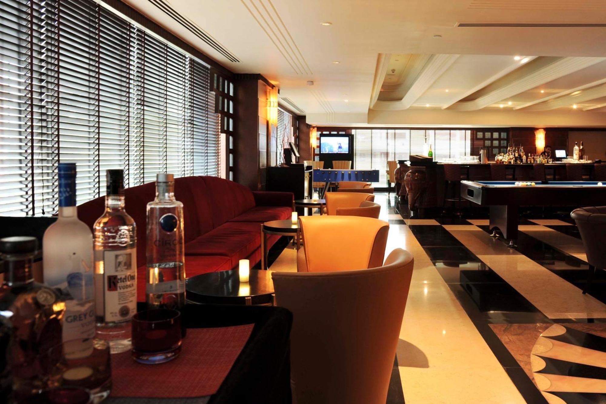 Hotel Gokulam Grand & 5*