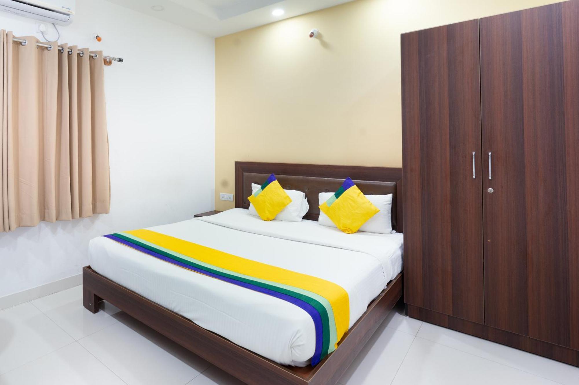 Itsy Hotels Worldtree Hotel