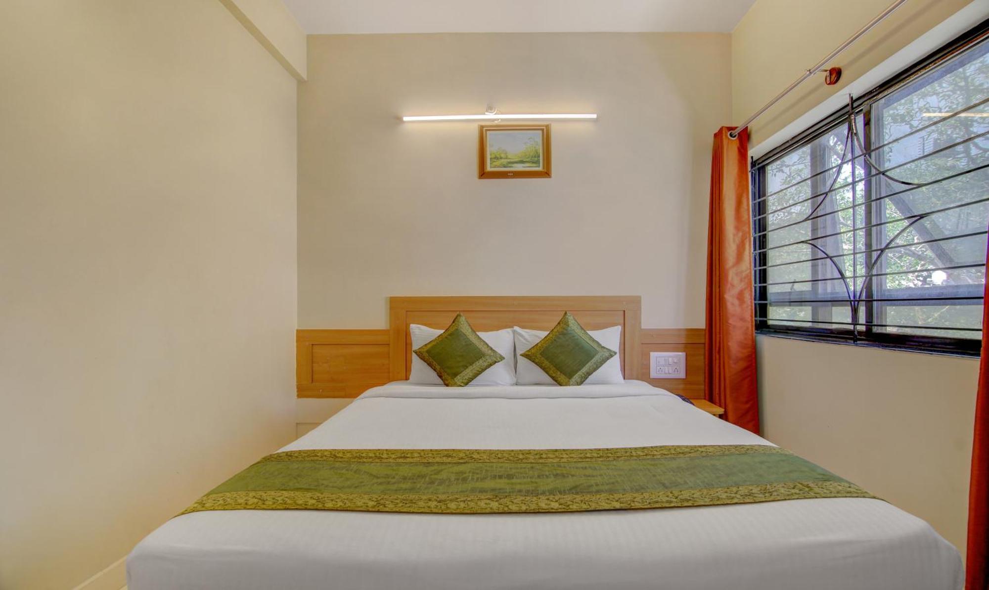 Hotel Itsy Kes Residency, 10 Min From Ksr Junction Bangalore