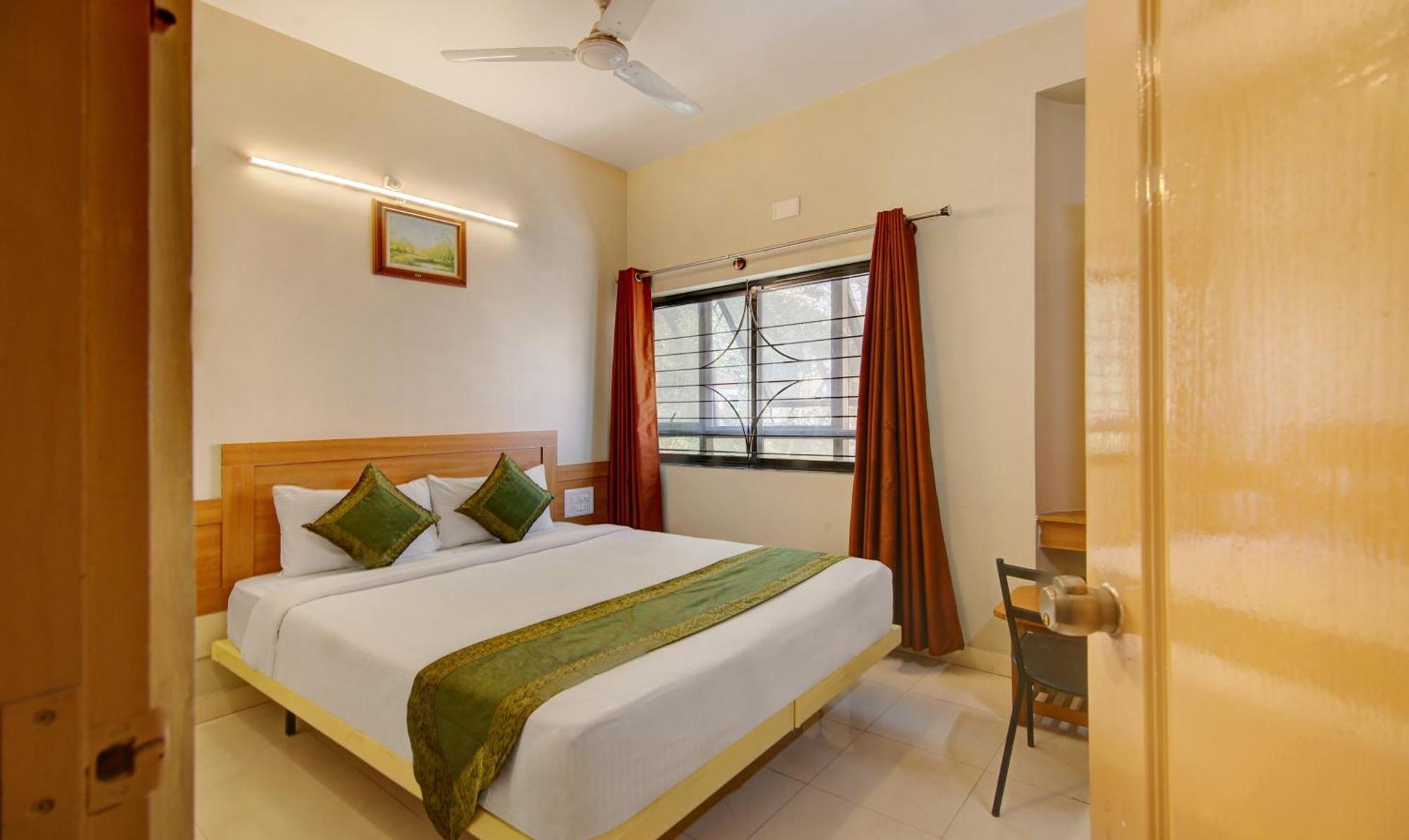 Itsy Kes Residency, 10 Min From Ksr Junction
