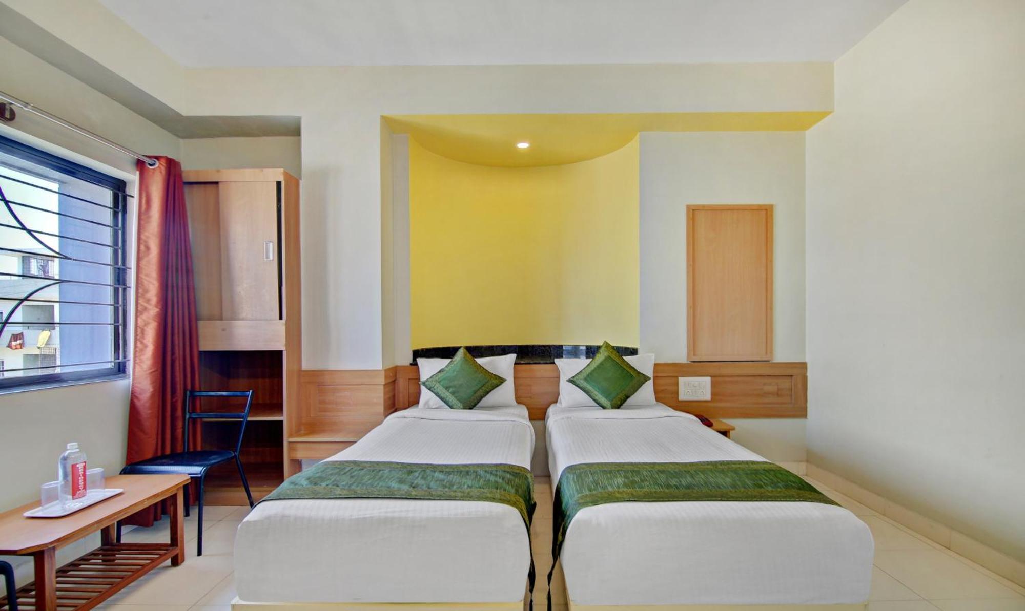 Hotel Itsy Kes Residency, 10 Min From Ksr Junction Bangalore