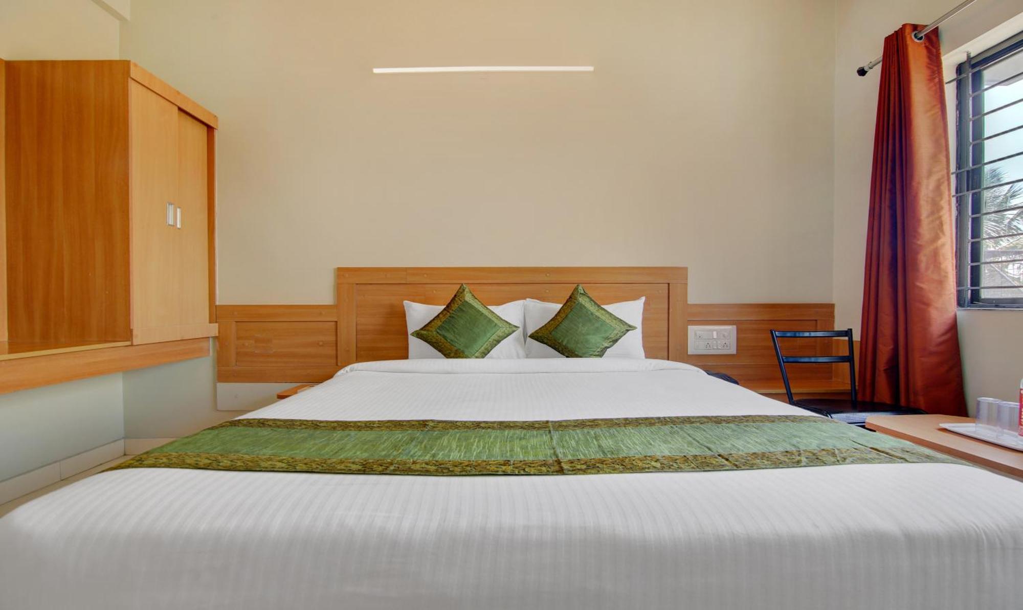 Itsy Kes Residency, 10 Min From Ksr Junction