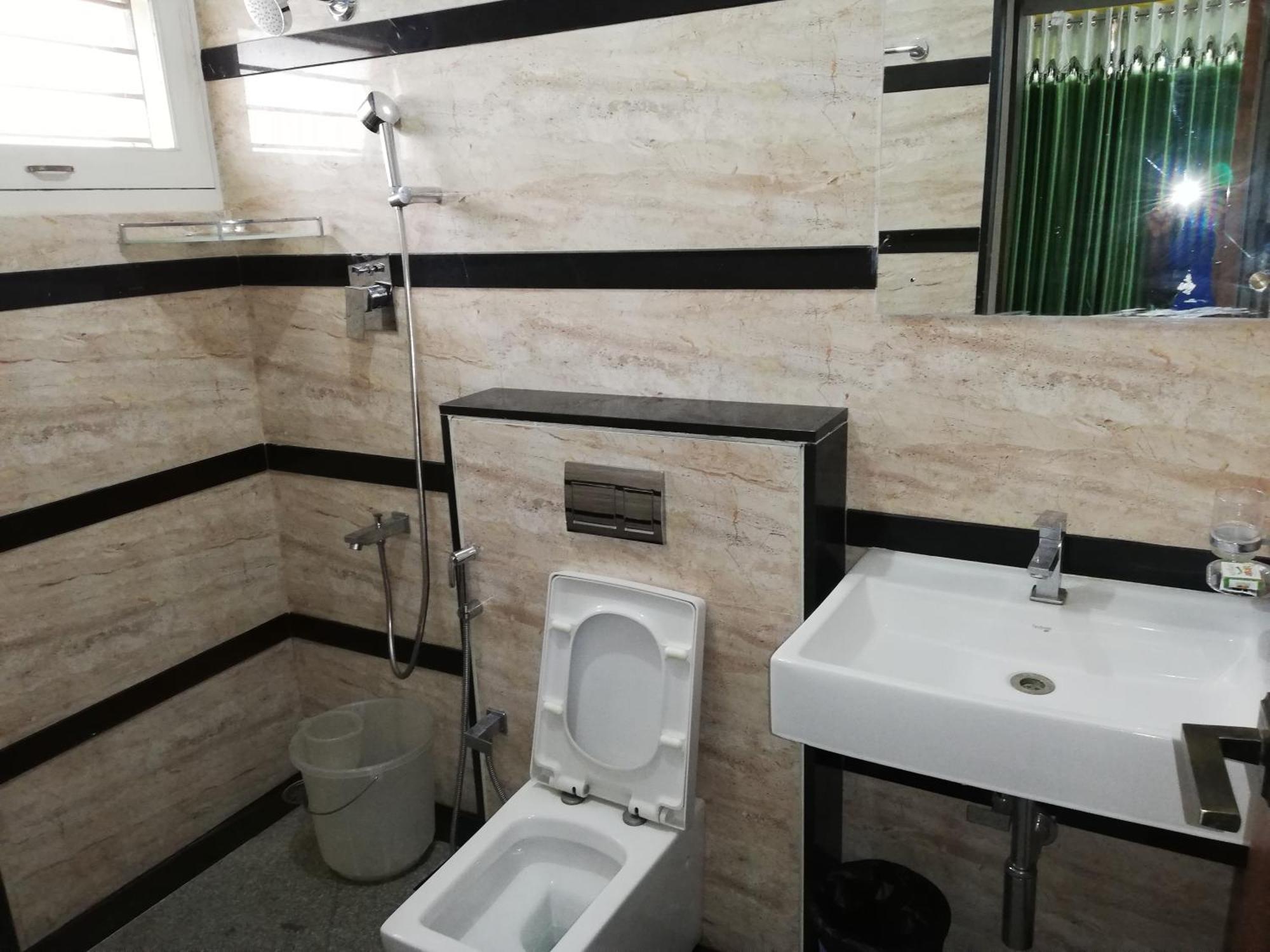 Apartment Matoshri