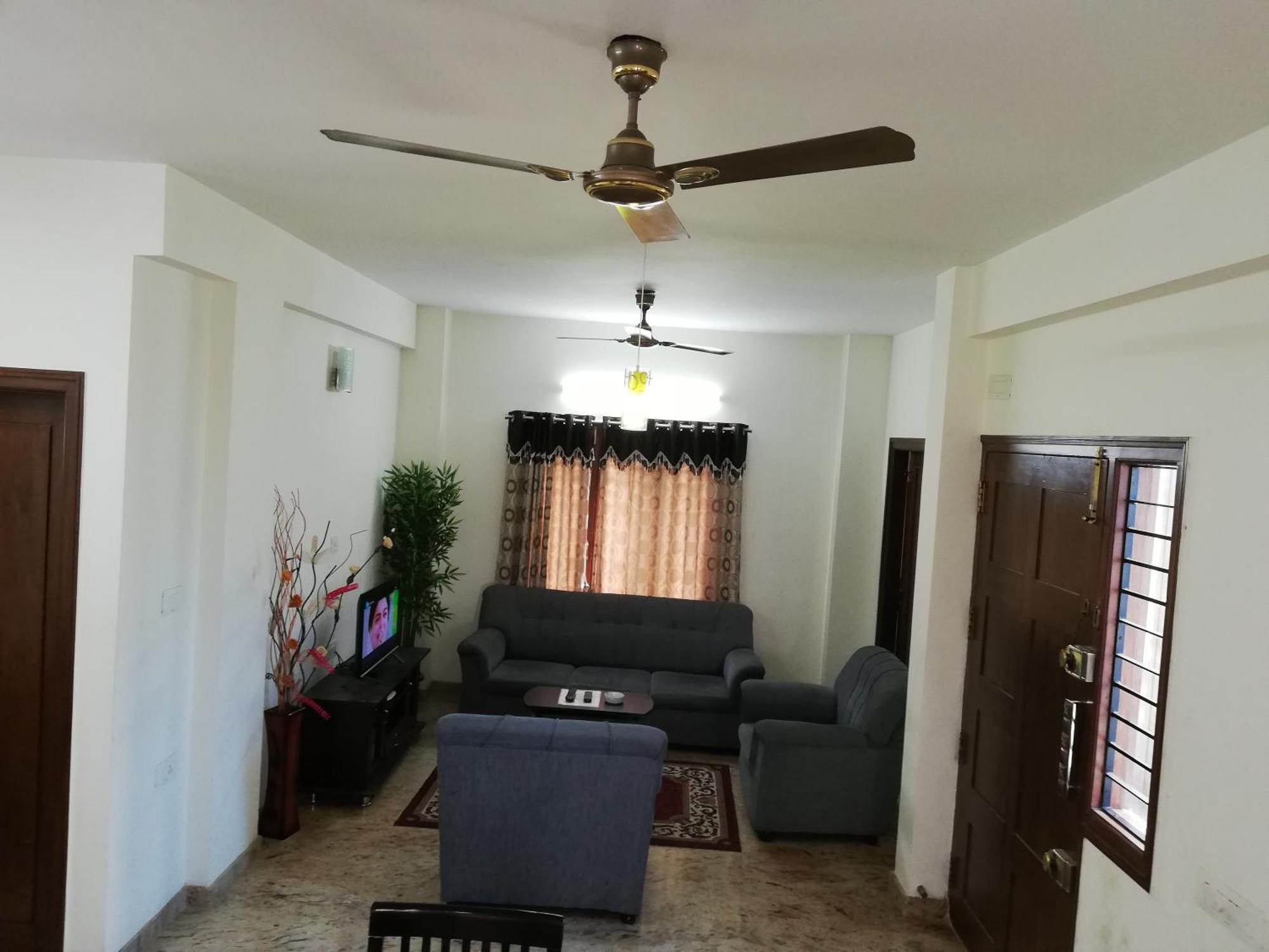 Apartment Matoshri *