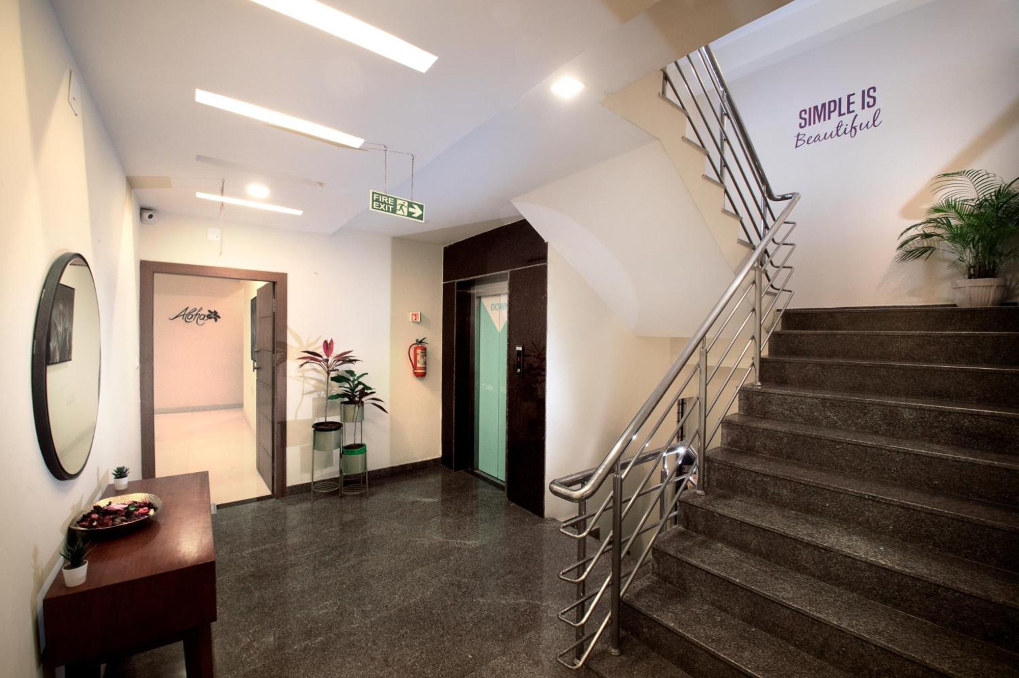 Purple Cloud Urban Hotel 3*