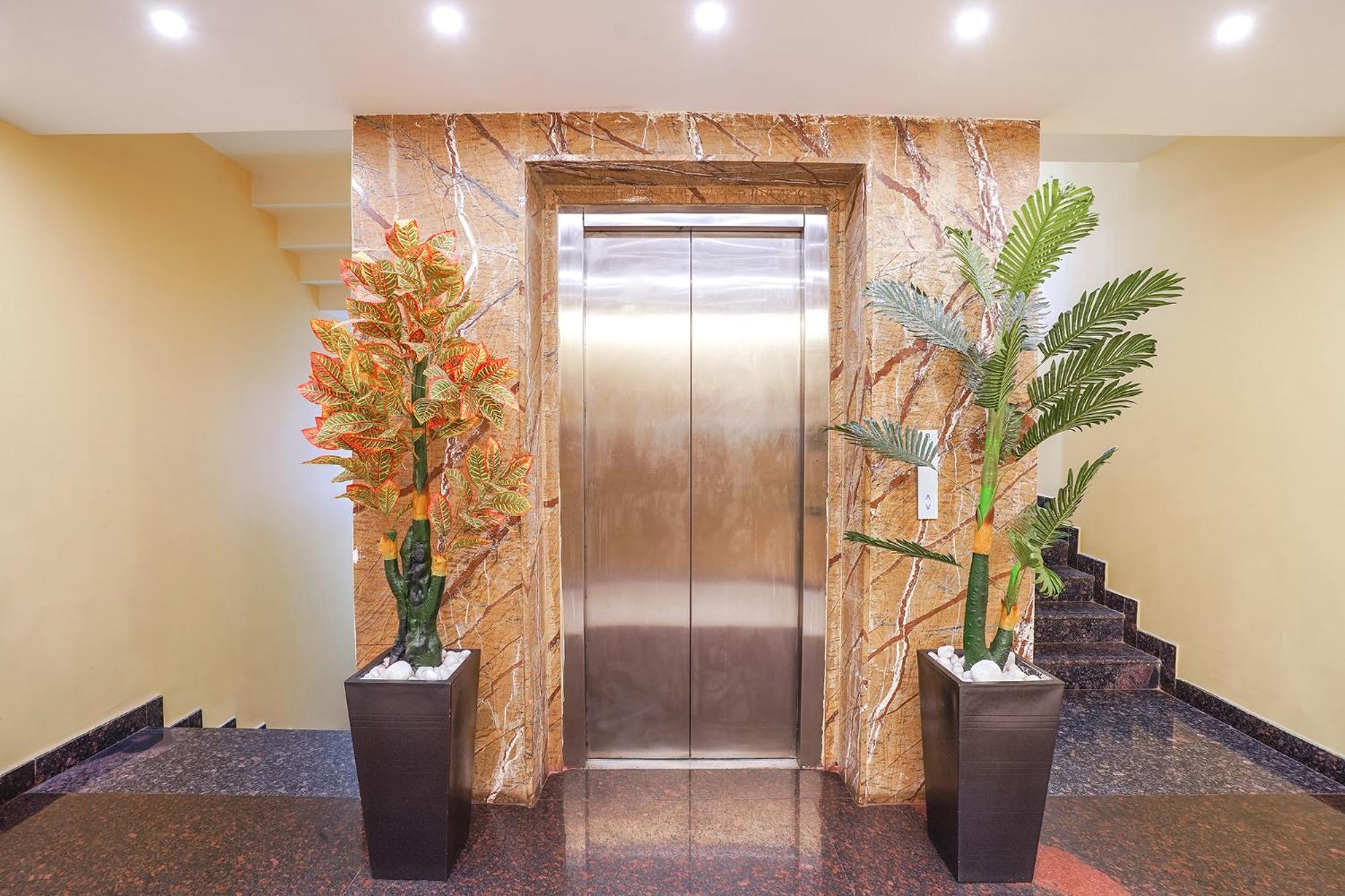 Fabhotel Prime Signature Hotel