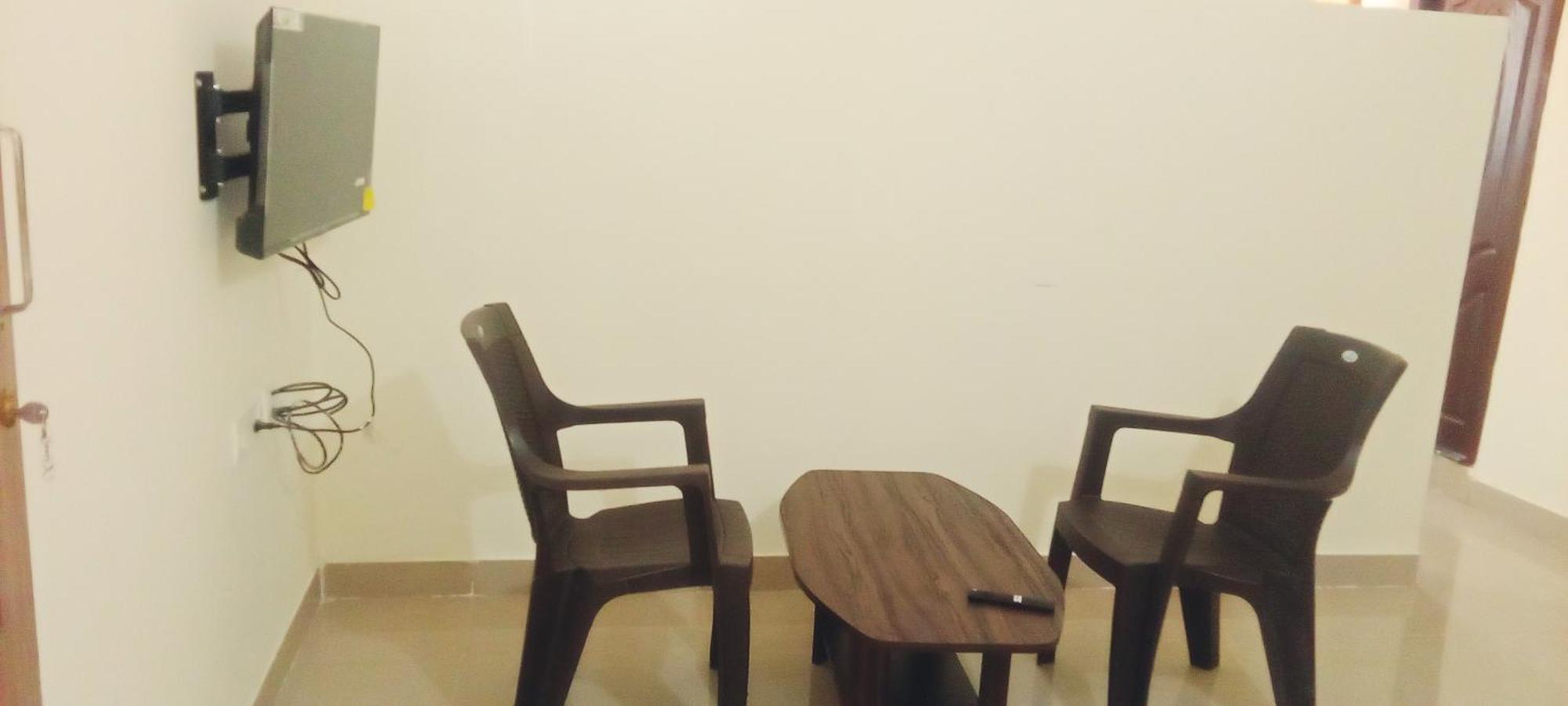 The Cave Apartment
