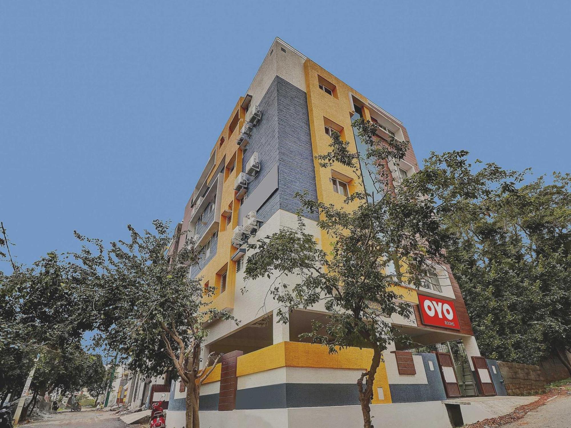 Super Collection O Global Near Kengeri Bus Terminal Metro Station Hotel Bangalore