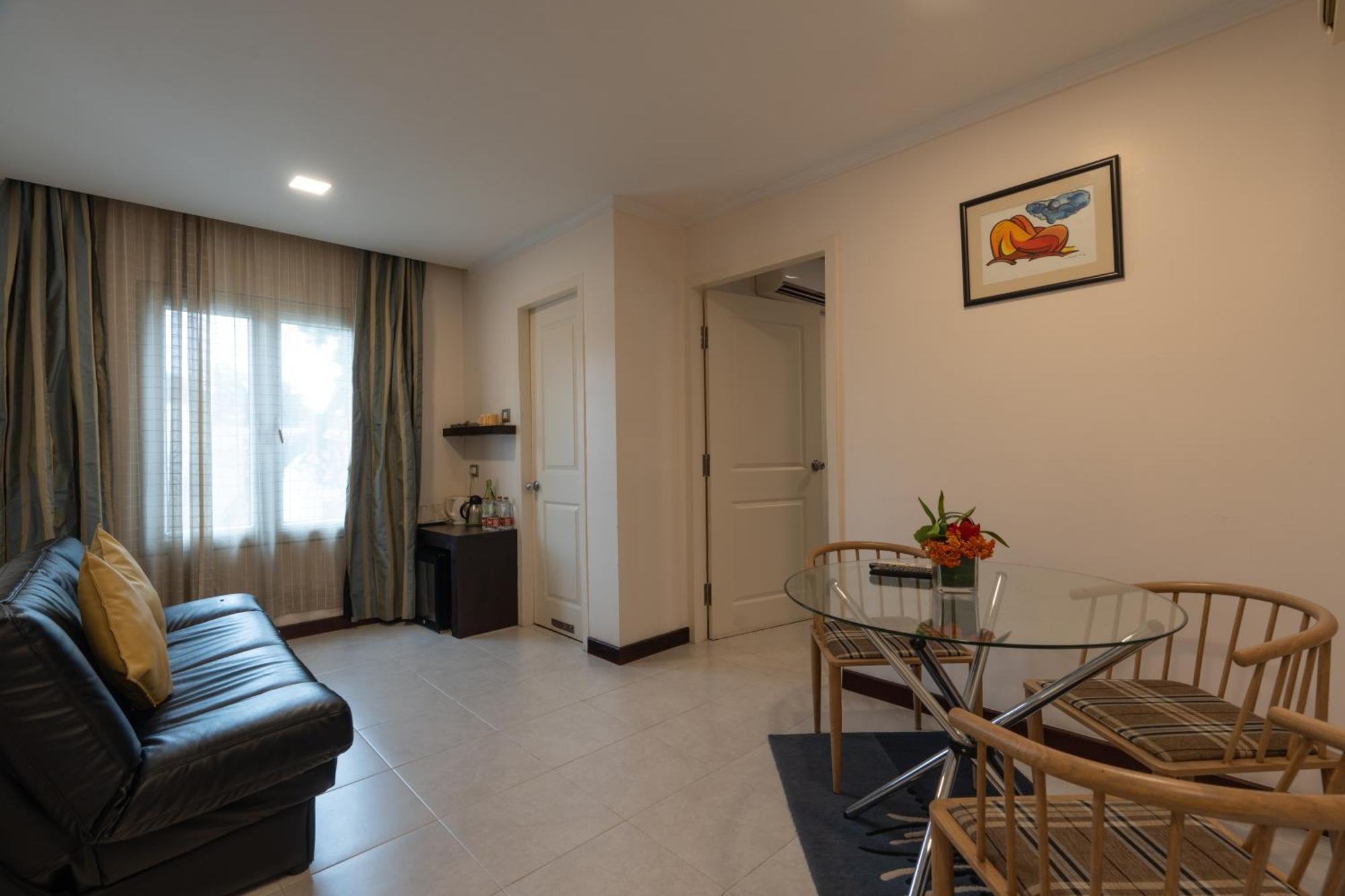37th Crescent 3* Bangalore