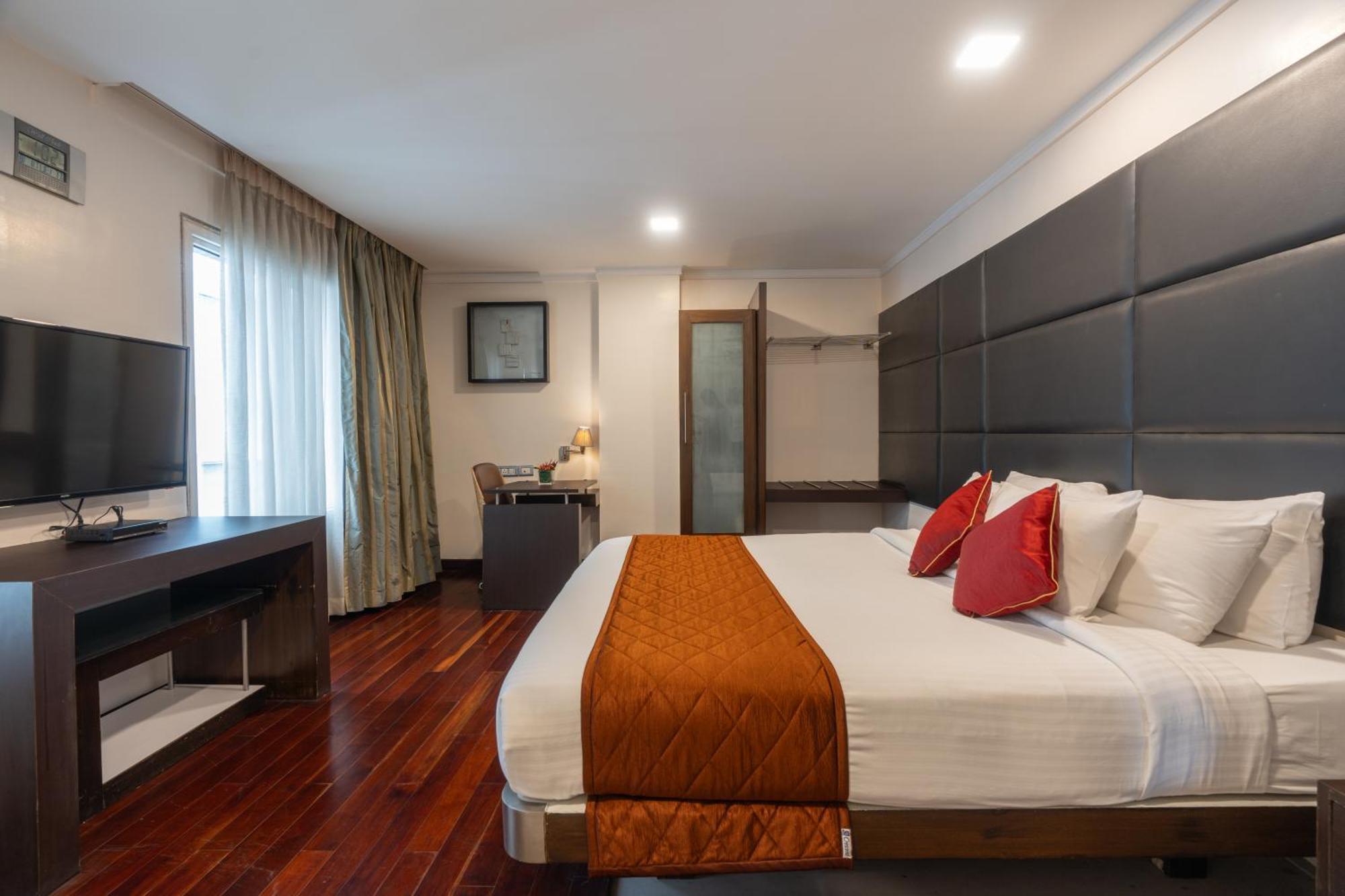 Hotel 37th Crescent