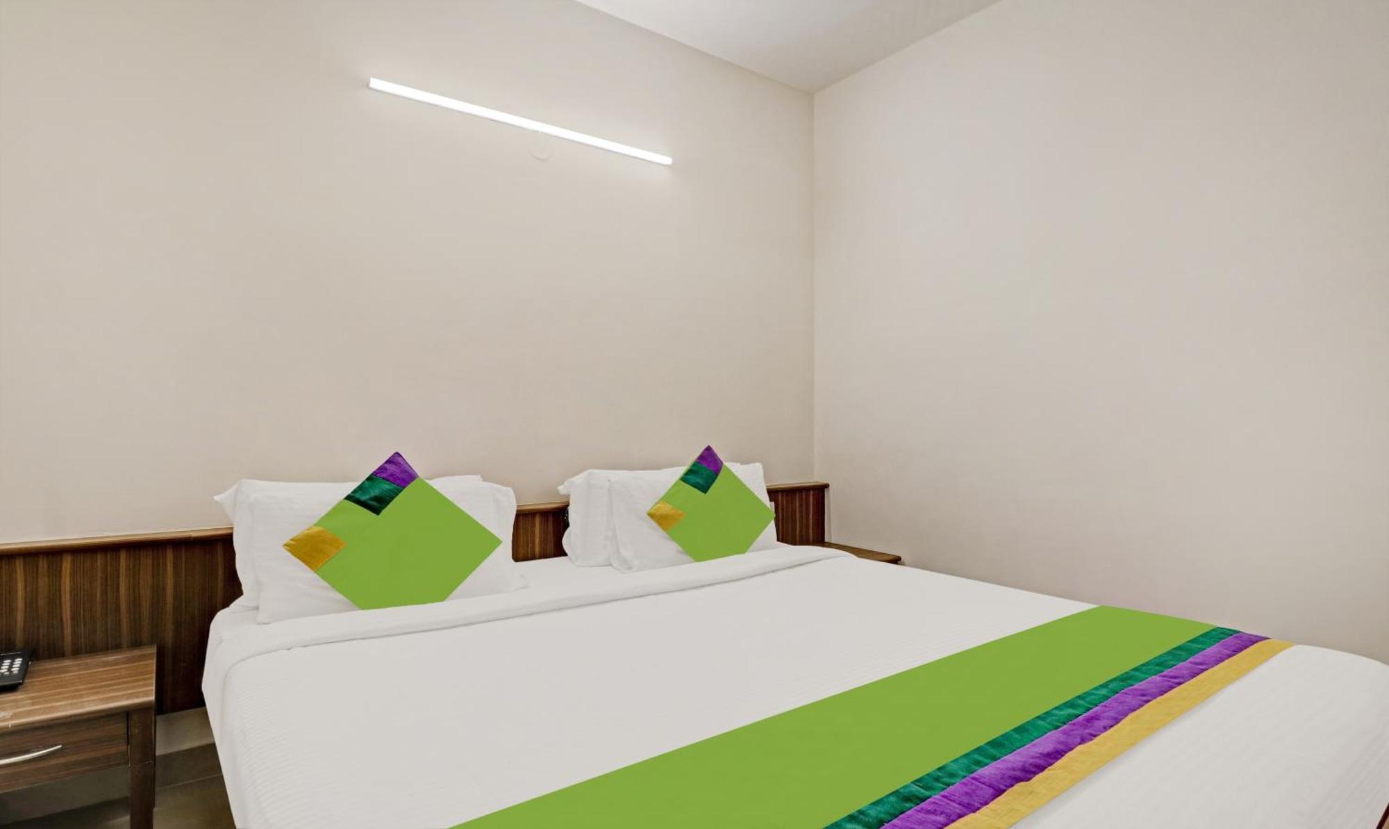 Hotel Treebo Trinitywood 3*