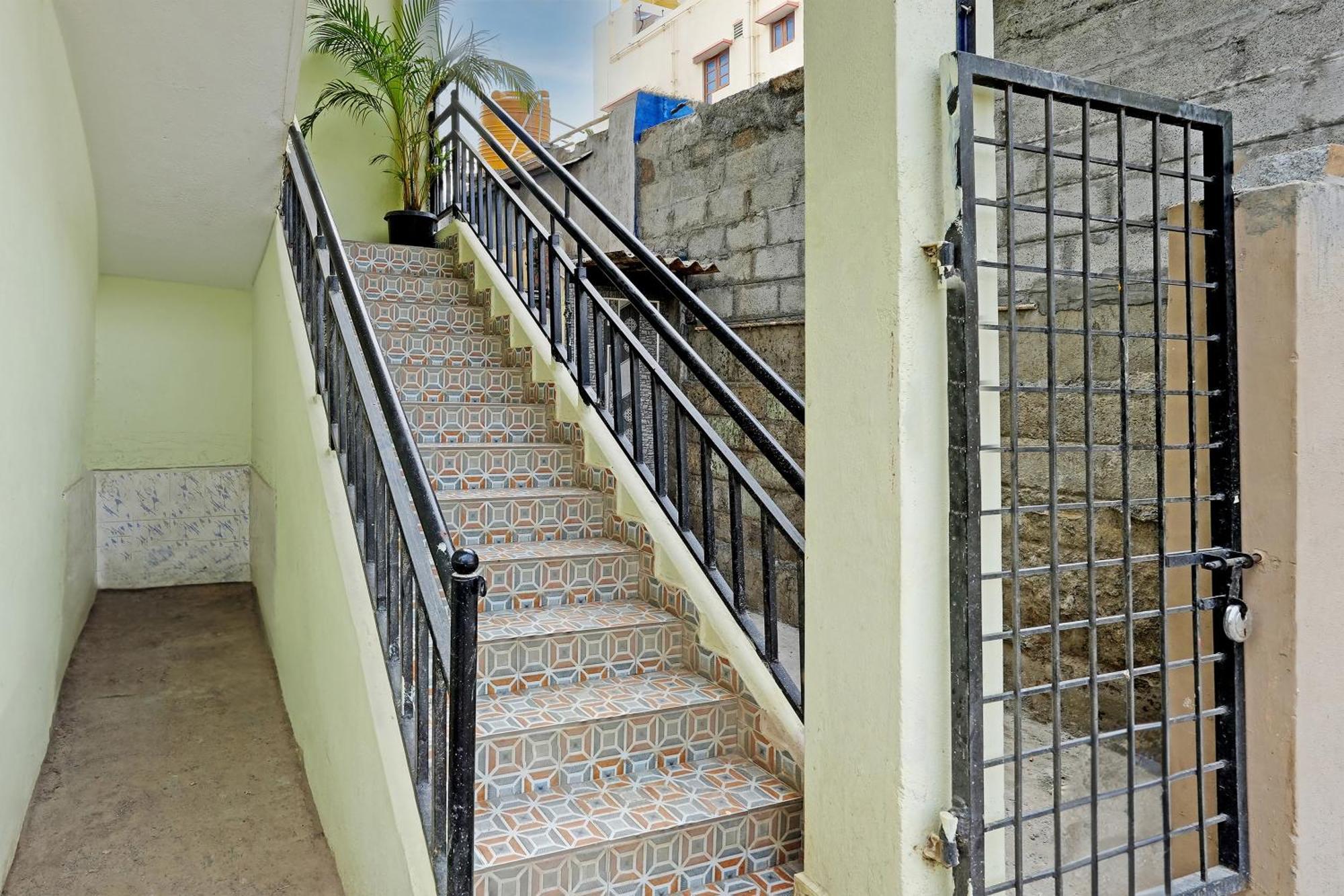 Hotel O Suparna Boarding And Lodging And Restaurant