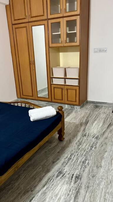 Cozy 2-bedroom Service With Free Parking