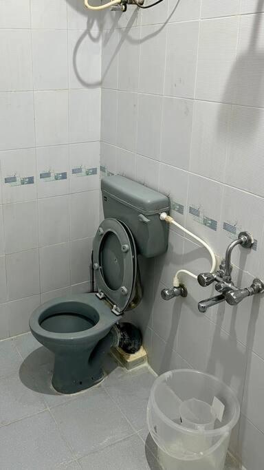 Apartment Cozy 2-bedroom Service With Free Parking *