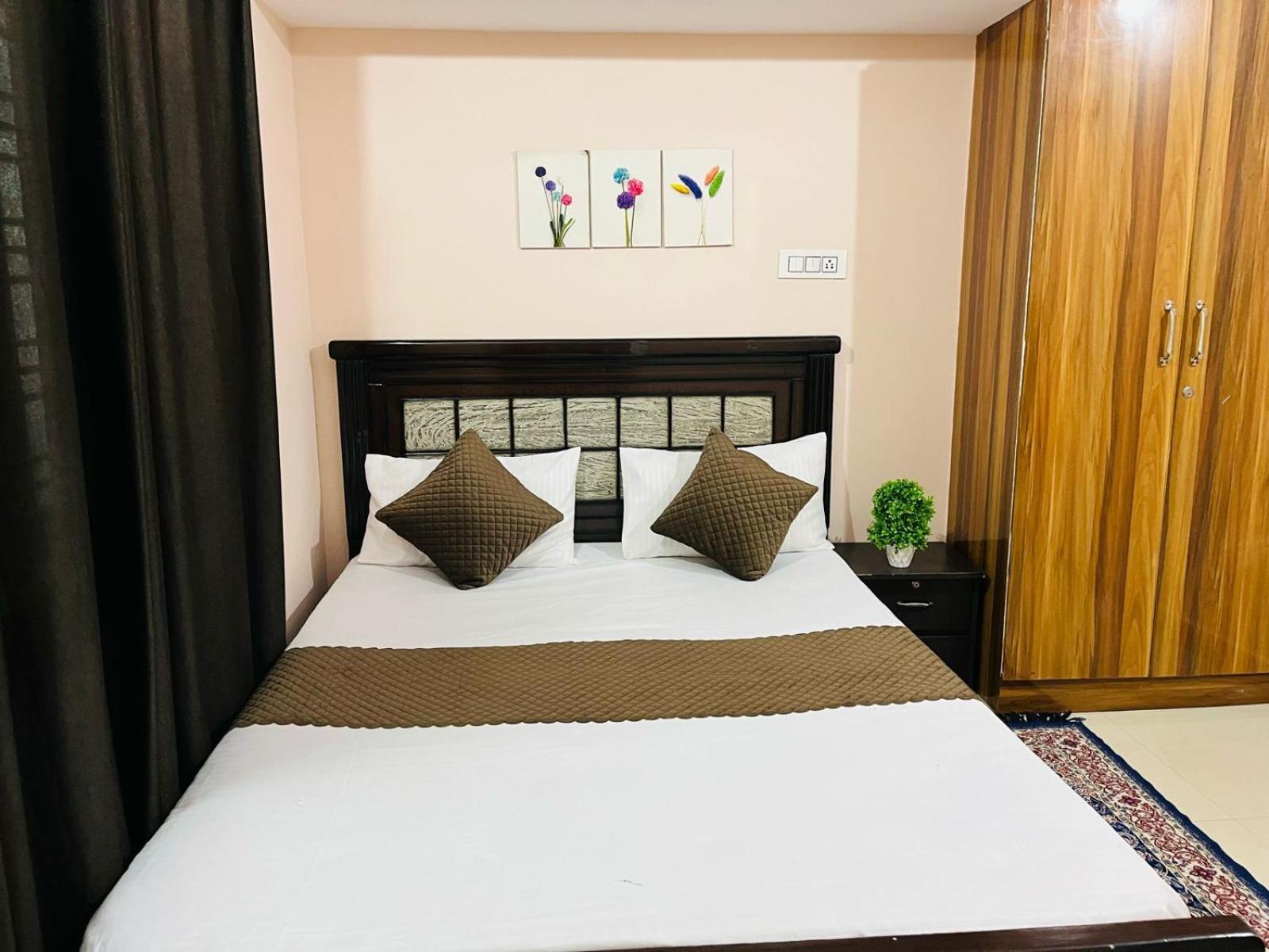 Rashibnk Homes Apartment *