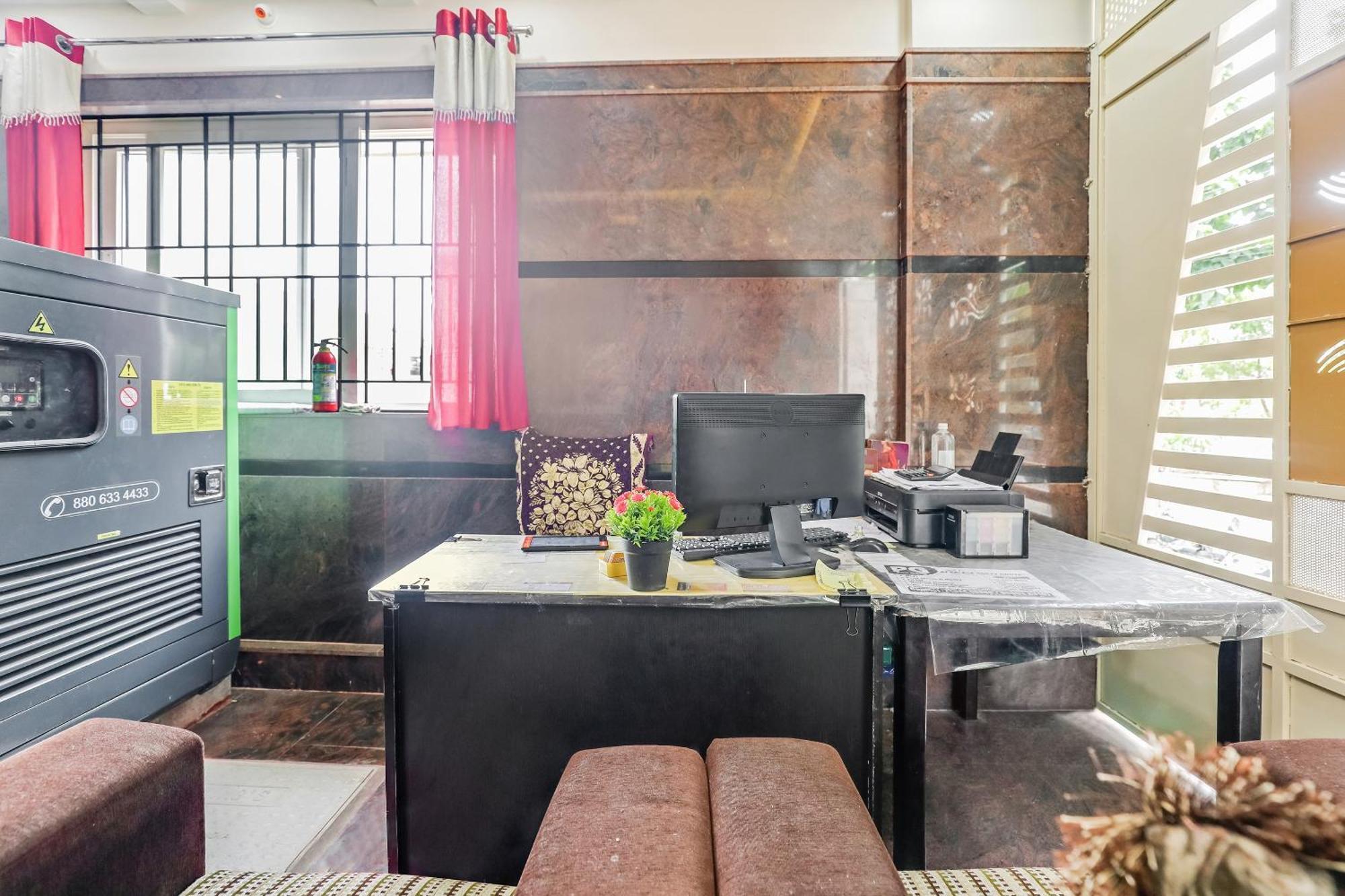 49996 Jj Comforts Hotel Bangalore