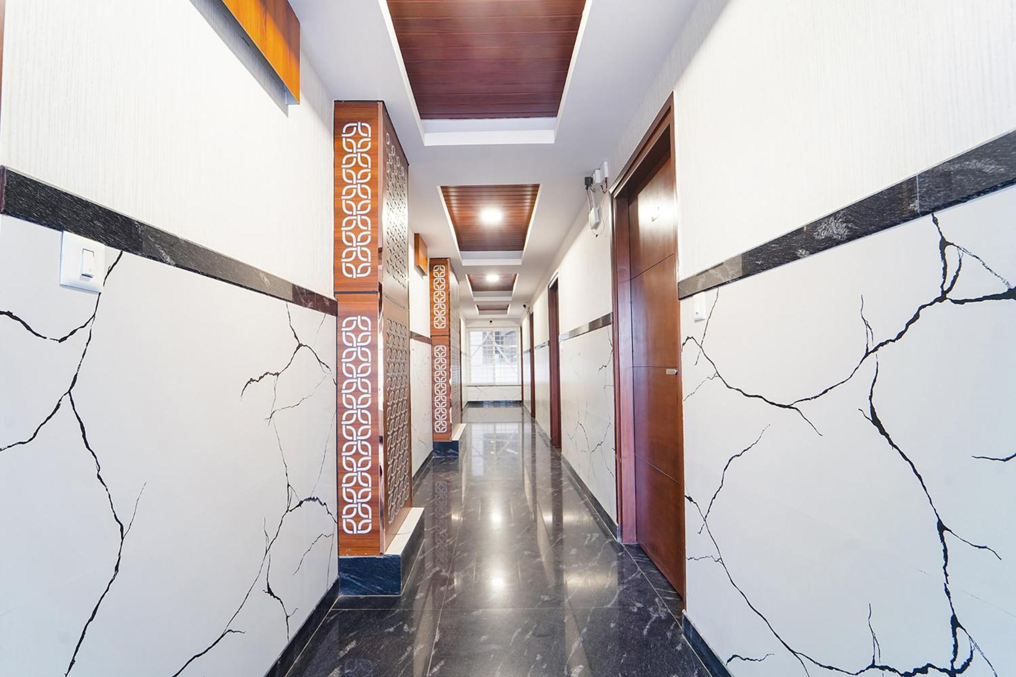 Fabhotel Ellegant 3* Bangalore
