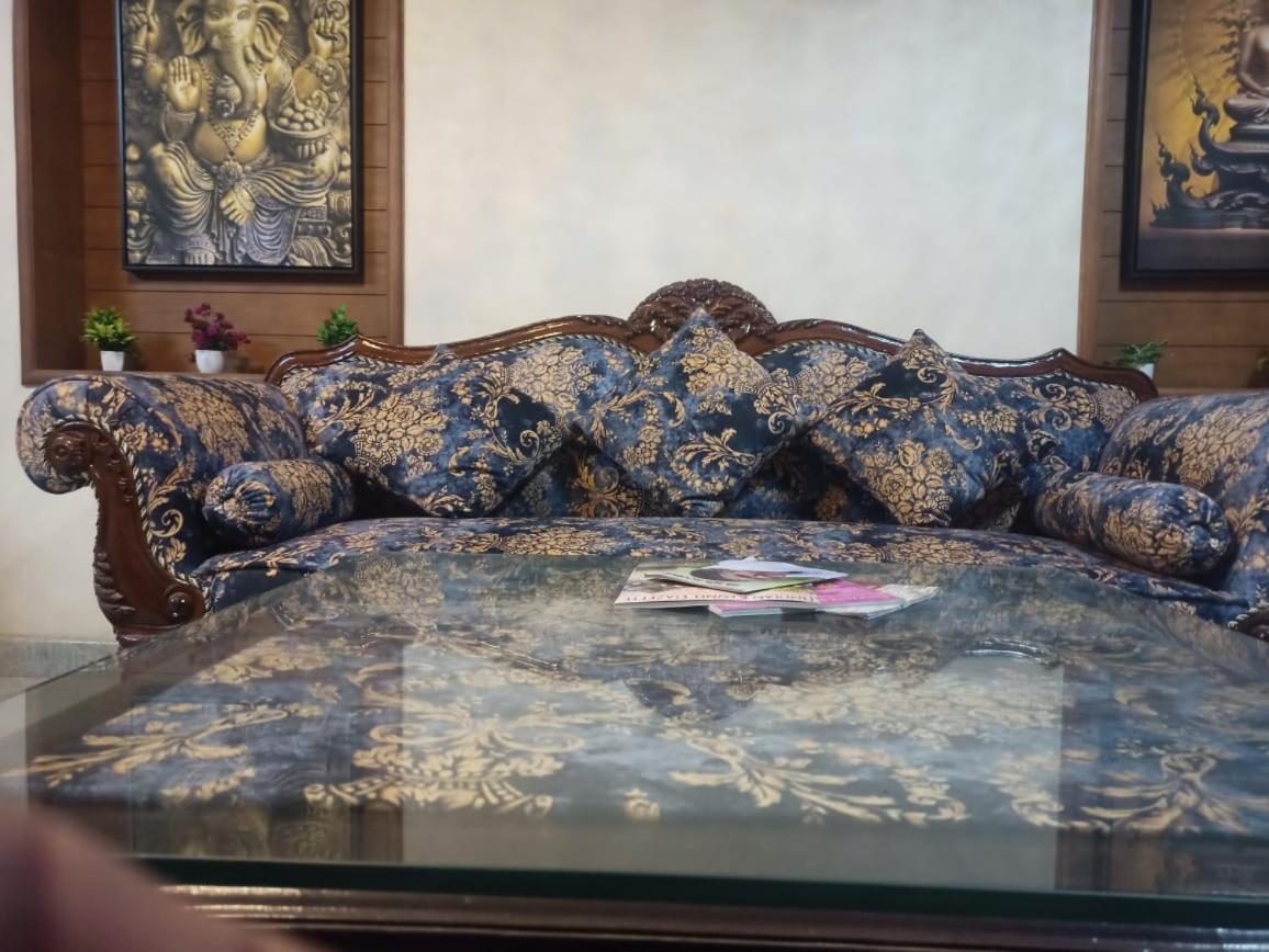 The Cave Luxe Homestay *