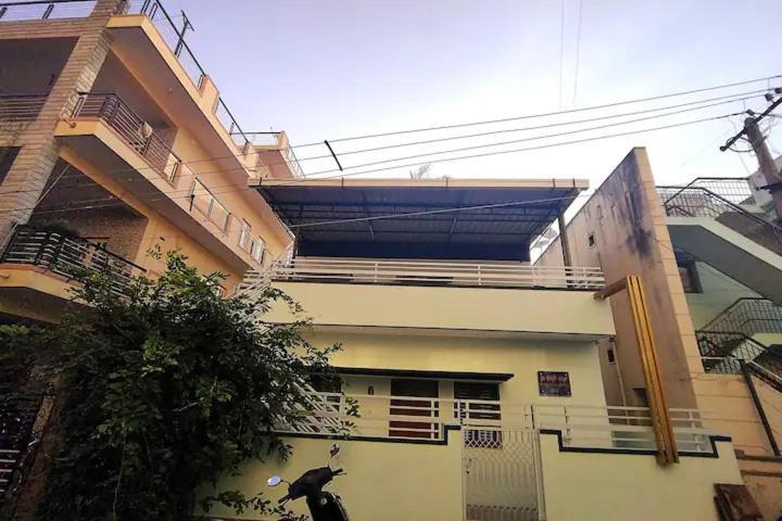 Rrm - Gottigere Apartment