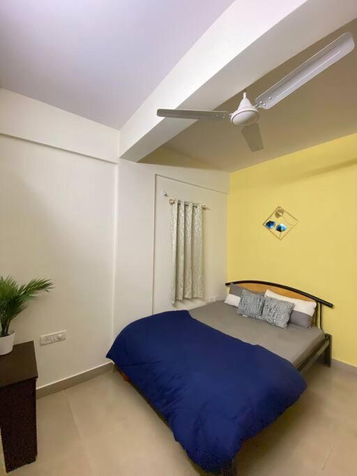 Apartment Comfortable 2bhk Flat In Cooke Town Bangalore