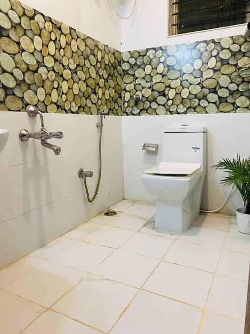 Comfortable 2bhk Flat In Cooke Town Apartment Bangalore