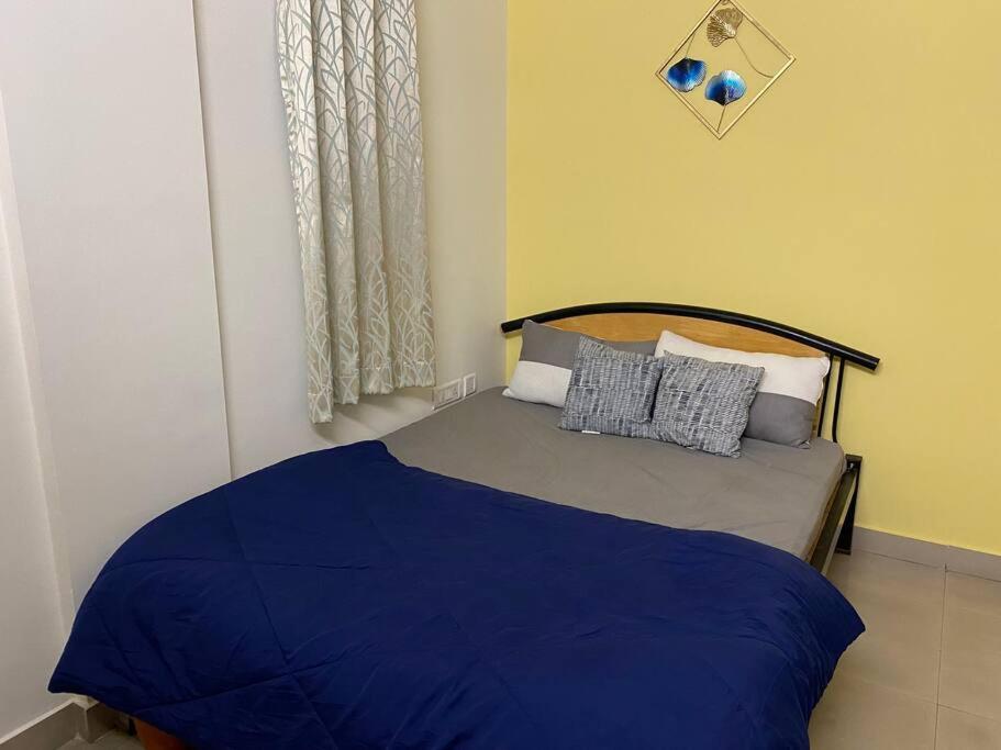 Apartment Comfortable 2bhk Flat In Cooke Town