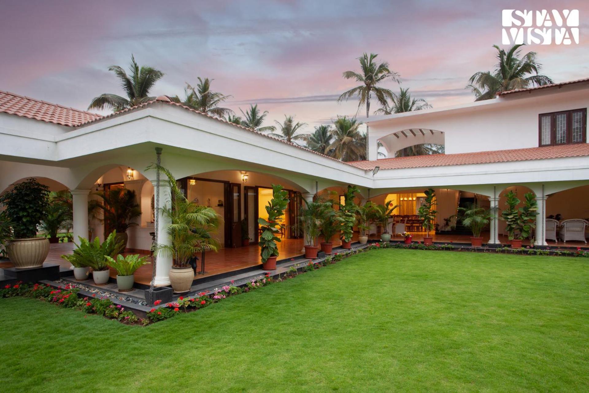 Stayvista At Silver Oak Farm - Breakfast Included Bangalore