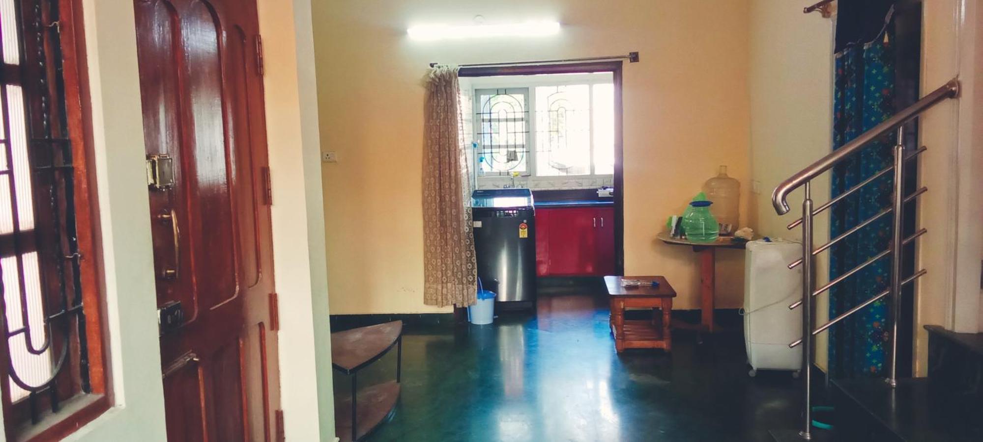 Homestay The Cave *