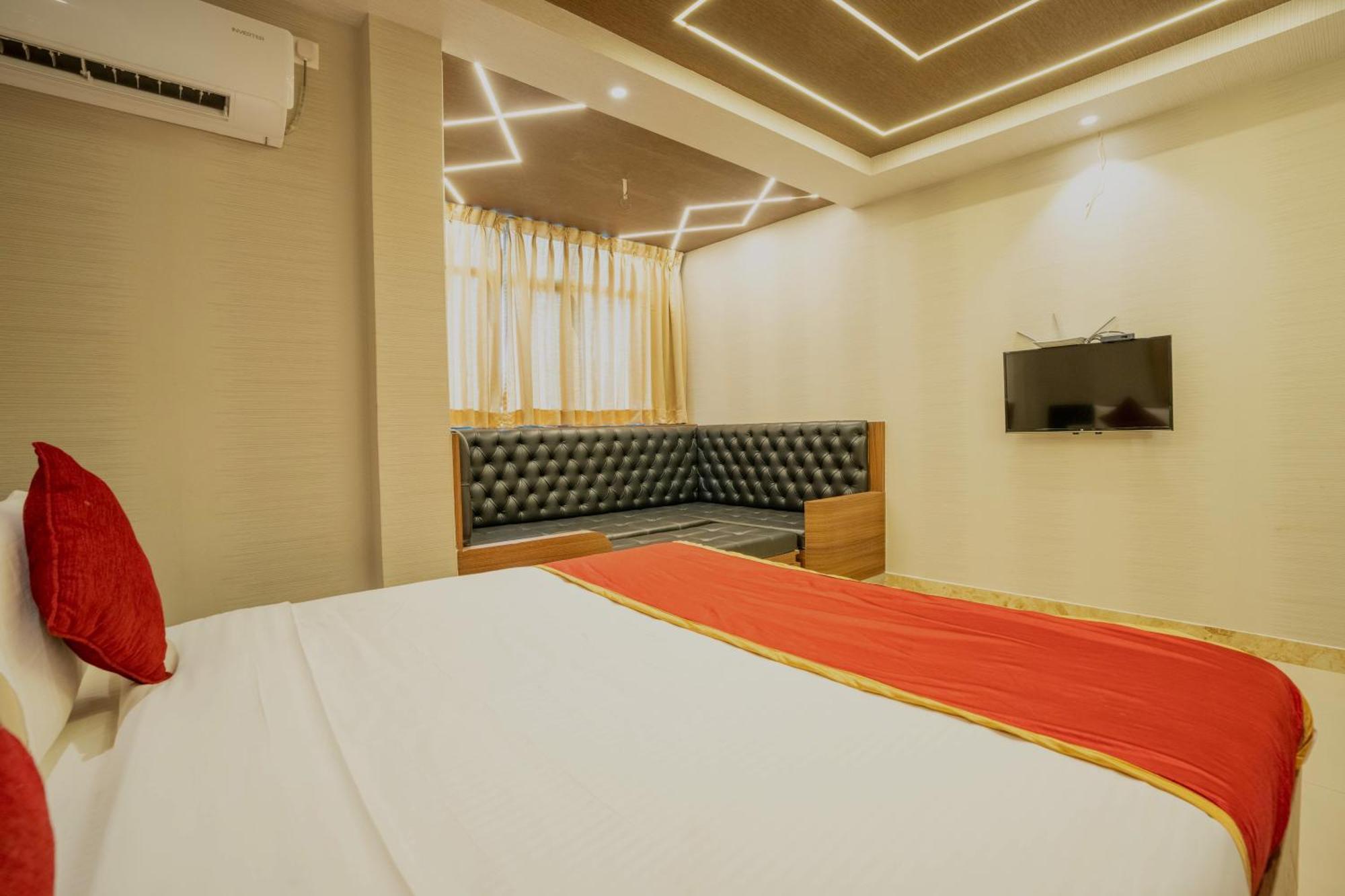 Seasons Hotel Bangalore