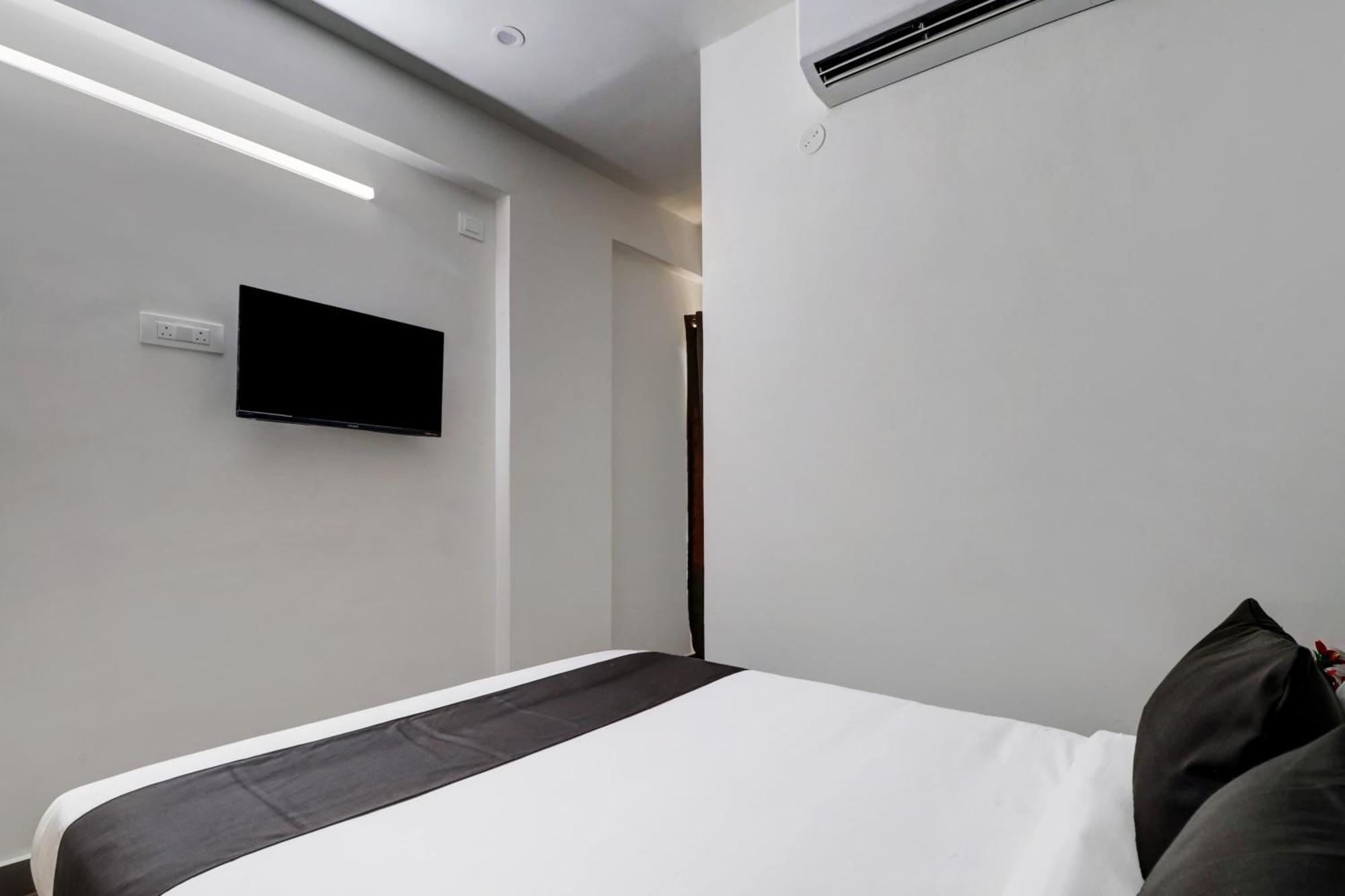 Super Townhouse Xotel