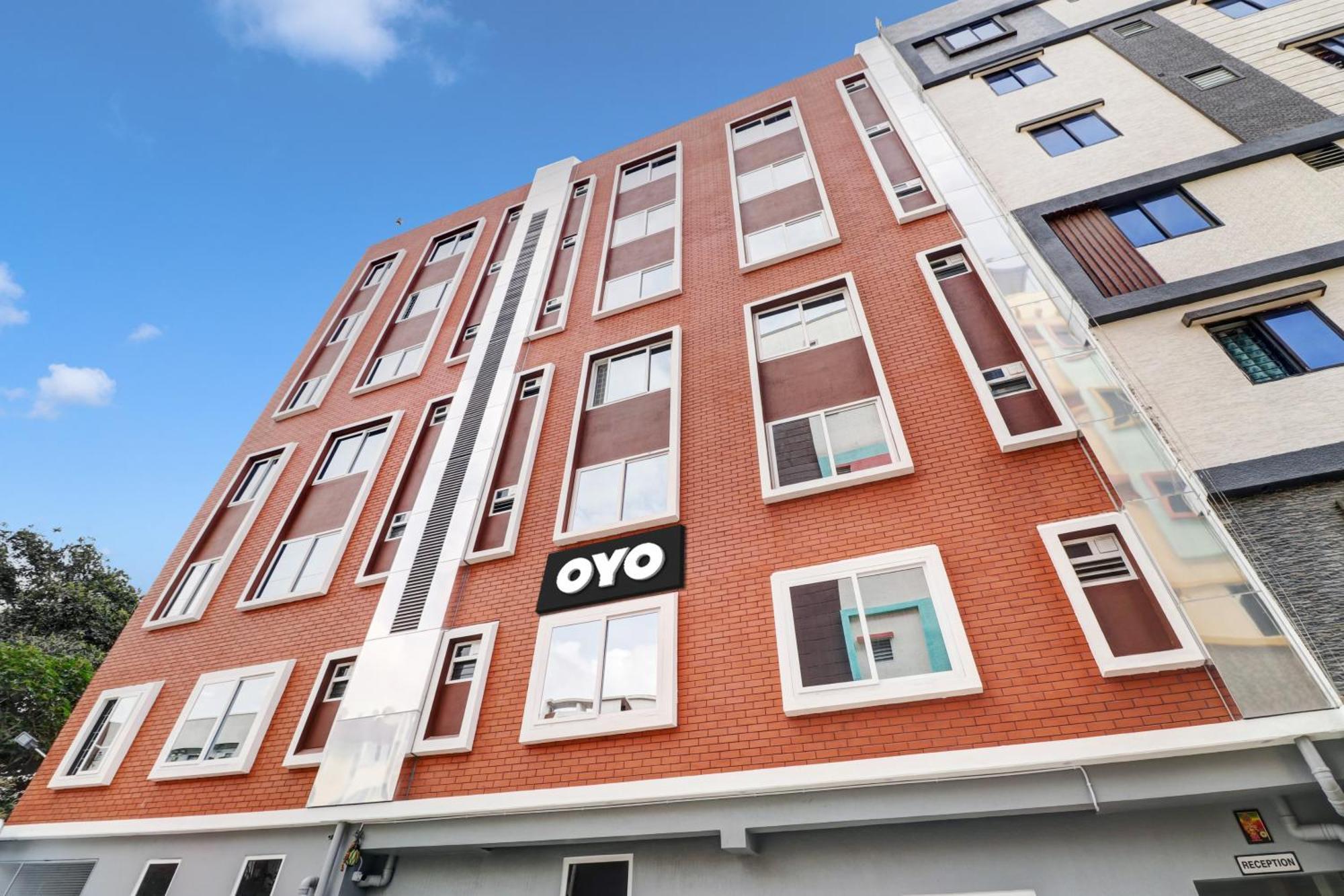 Hotel Super Townhouse Xotel