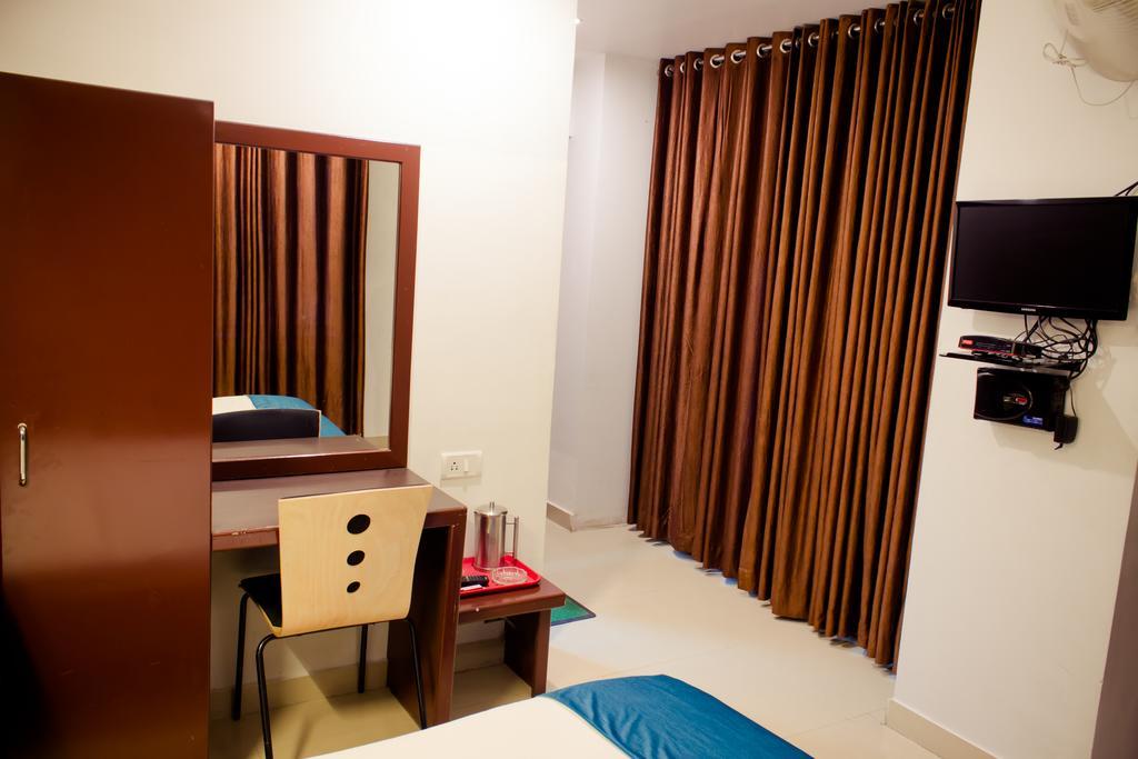 Hotel The Signature 3*